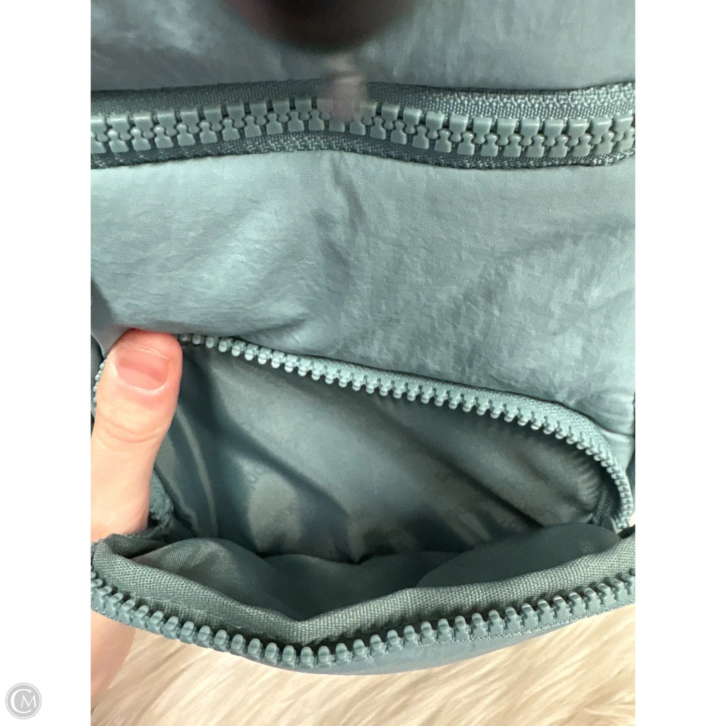 Belt Bag By Reebok, Size: Medium