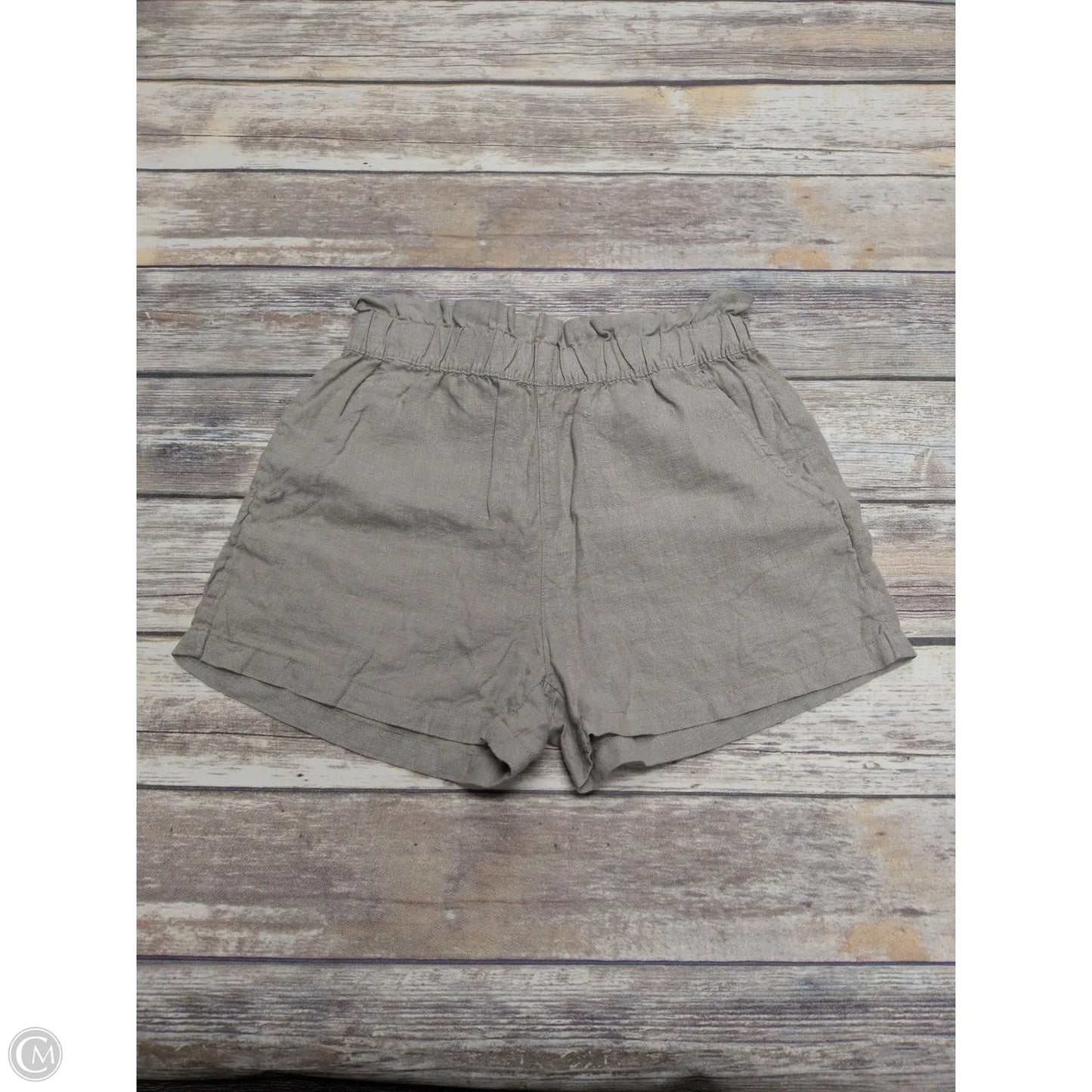 Shorts By Isaac Mizrahi In Green, Size: S