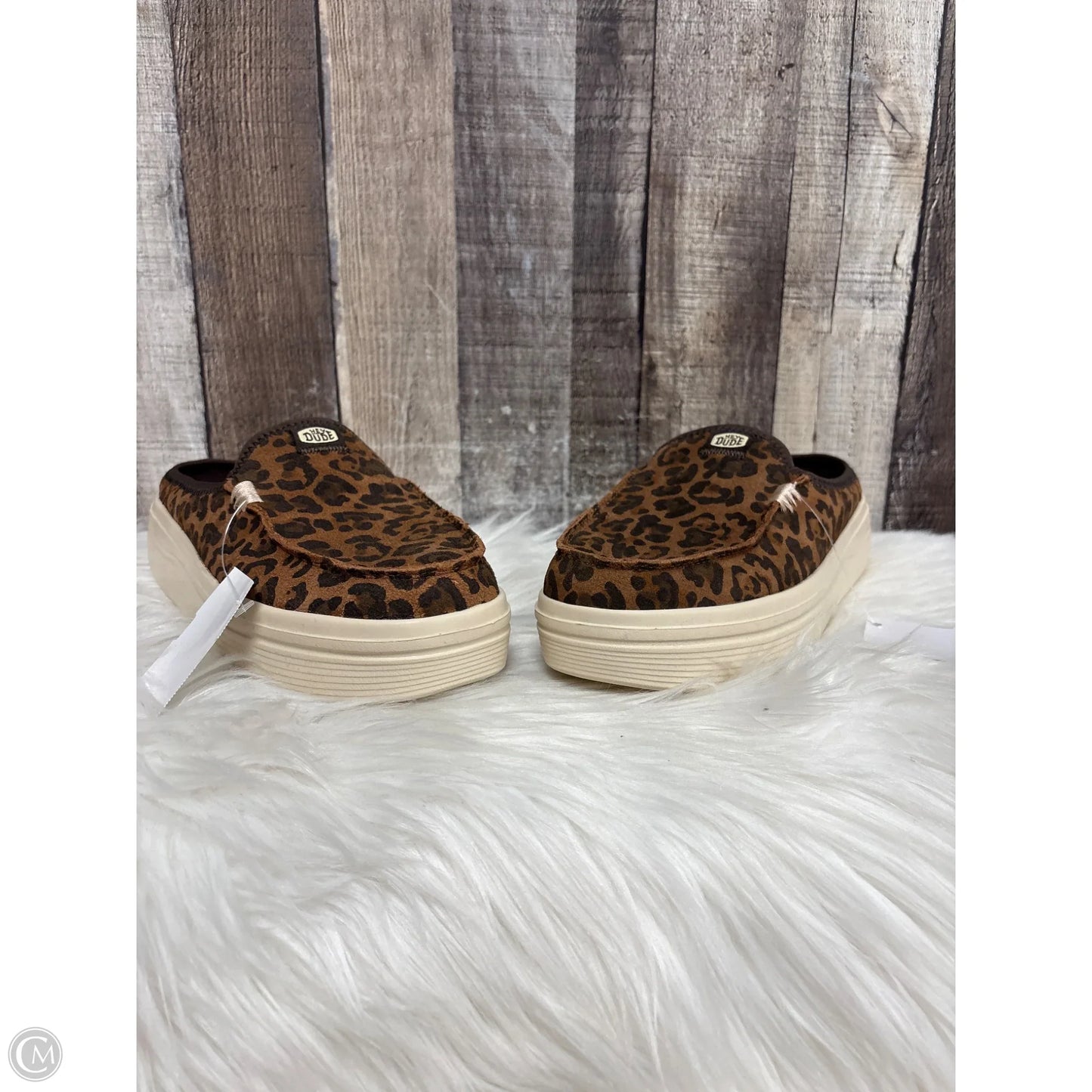 Shoes Flats By Hey Dude In Animal Print, Size: 7