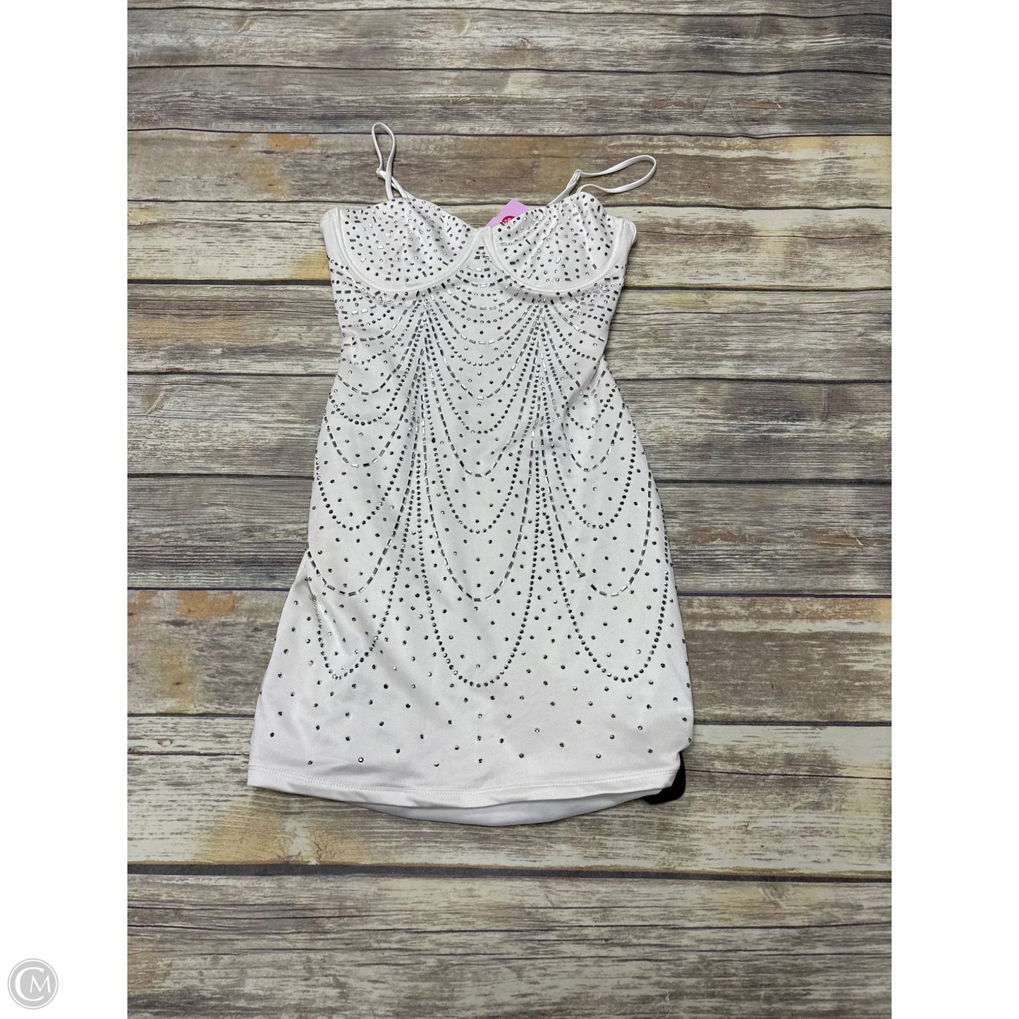 Dress Casual Short By Windsor In White, Size: L