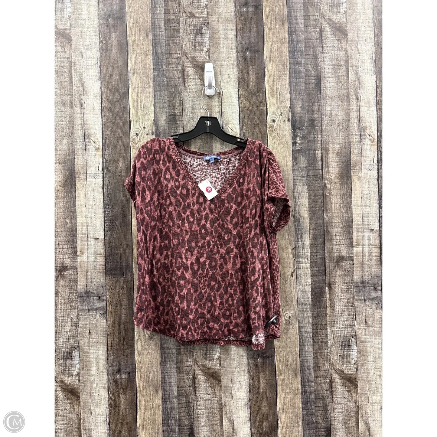 Top Short Sleeve Basic By Democracy In Animal Print, Size: L