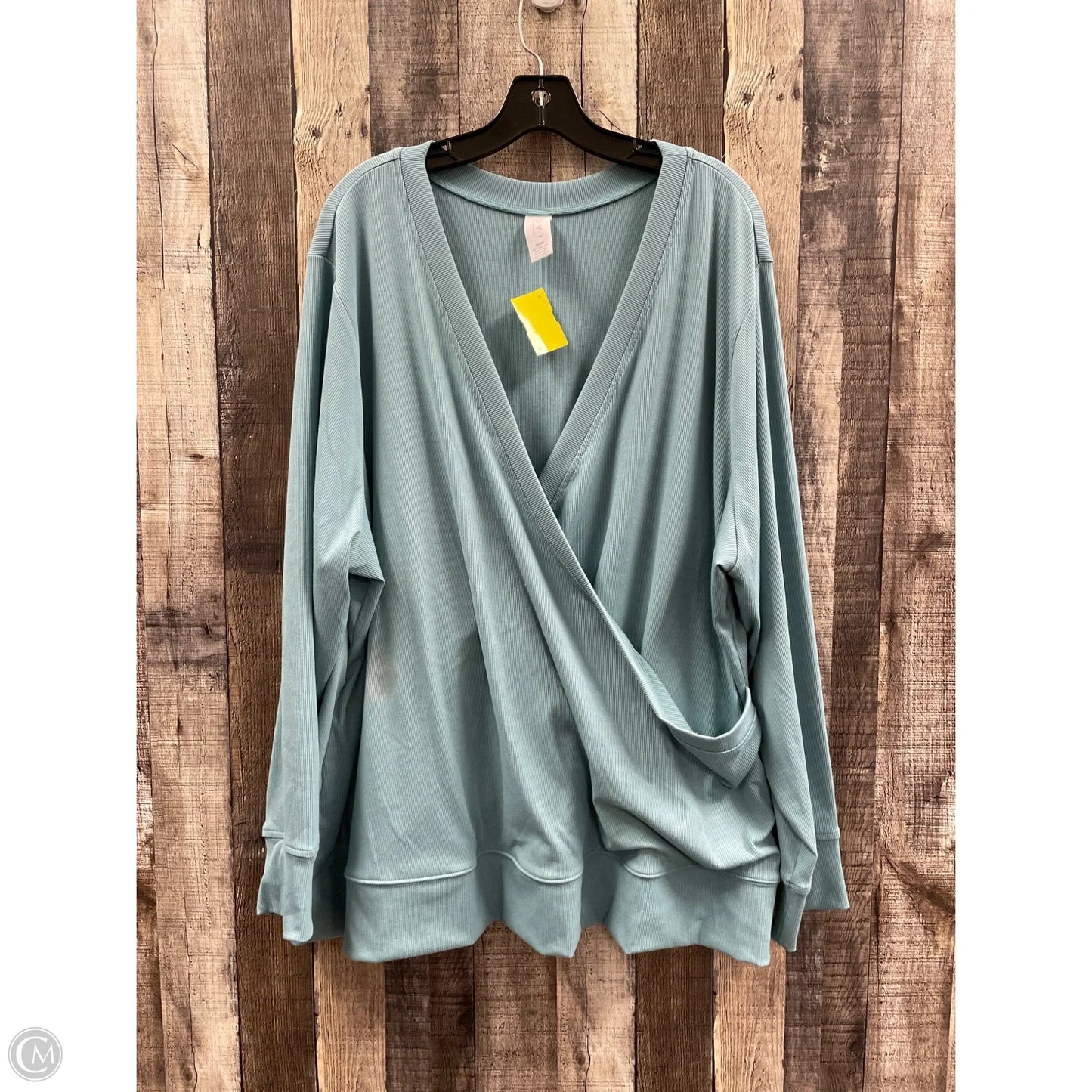 Top Long Sleeve By Livi Active In Green, Size: 4x