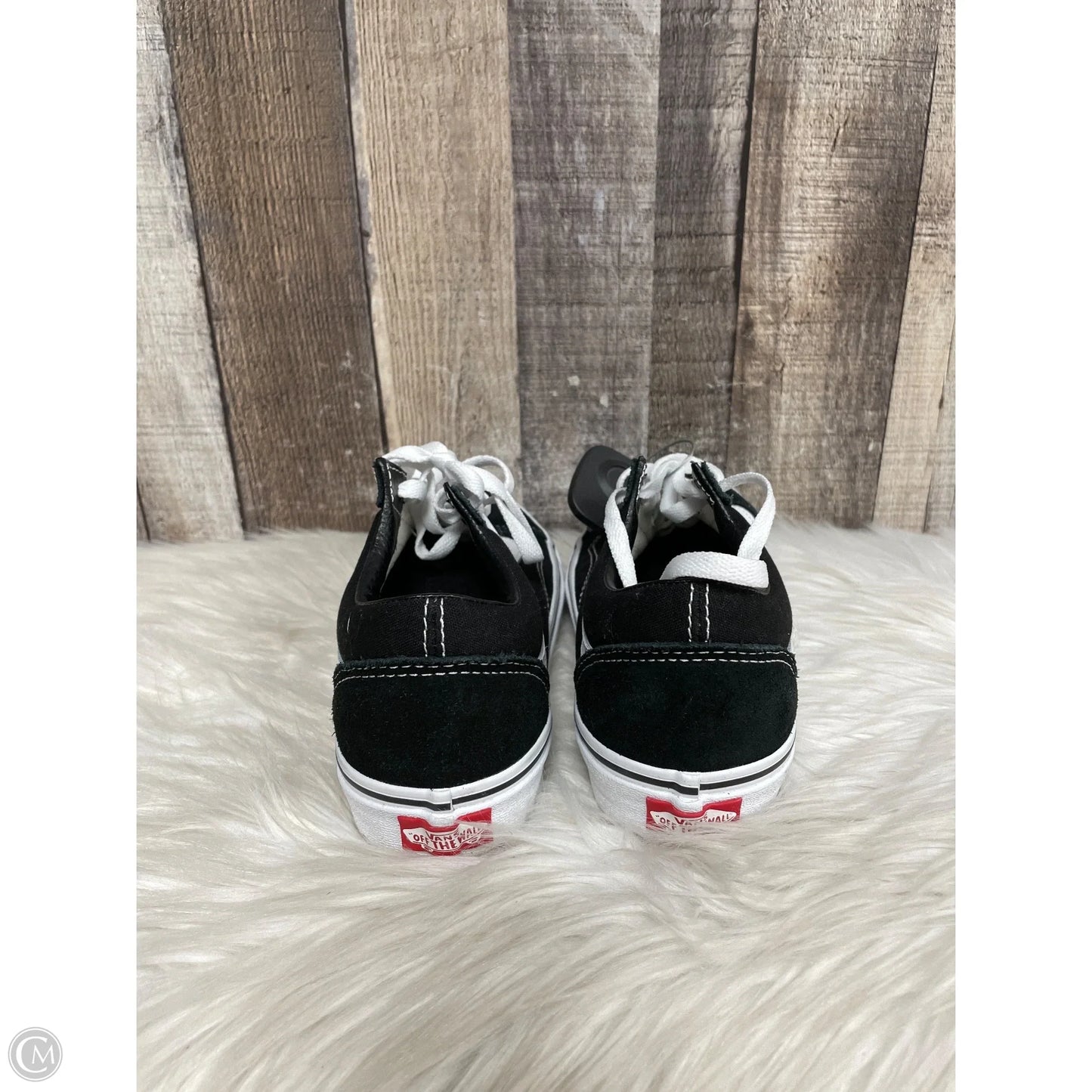 Shoes Sneakers By Vans In Black, Size: 7