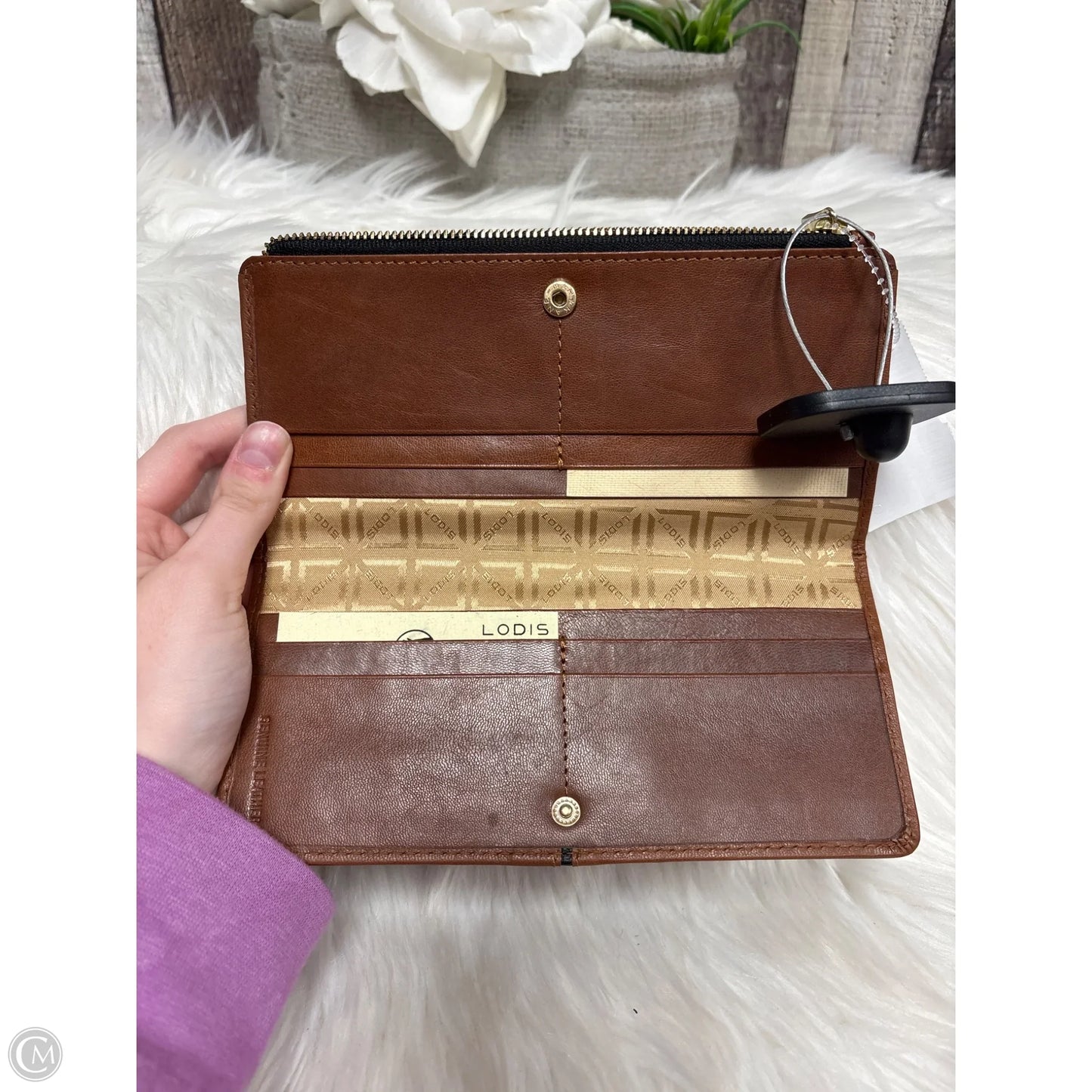 Wallet Leather By Lodis, Size: Medium