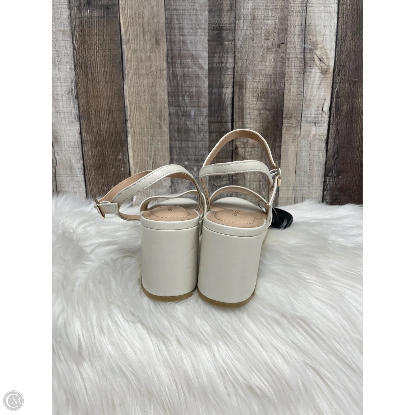 Sandals Heels Block By Bandolino In Ivory, Size: 9.5