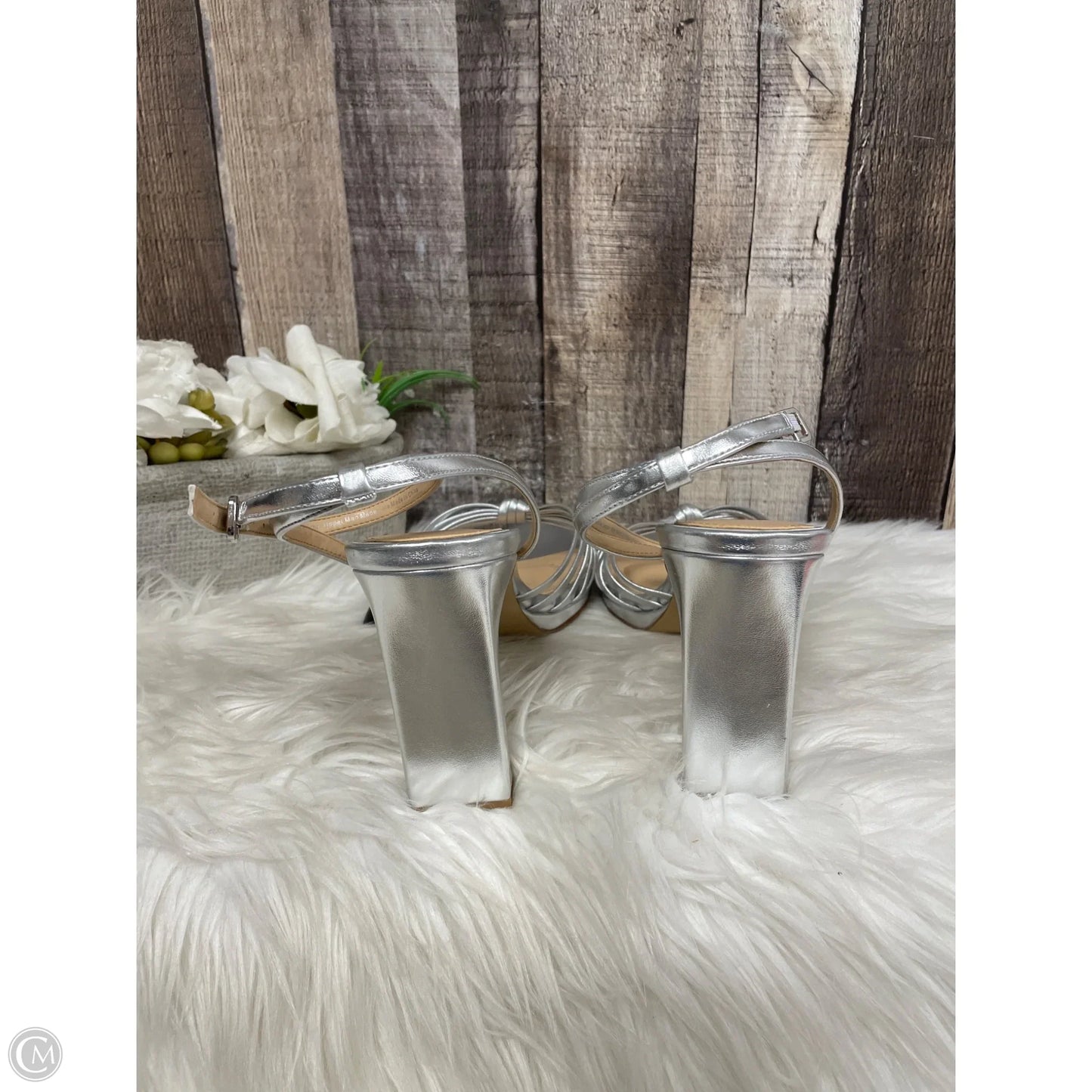 Shoes Heels Block By Badgley Mischka In Silver, Size: 10