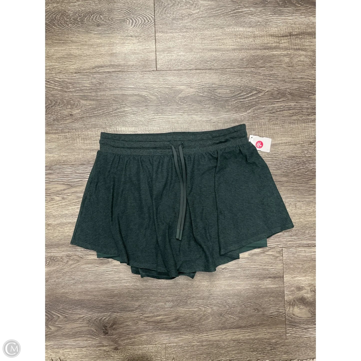 Athletic Shorts By Fabletics In Green, Size: M
