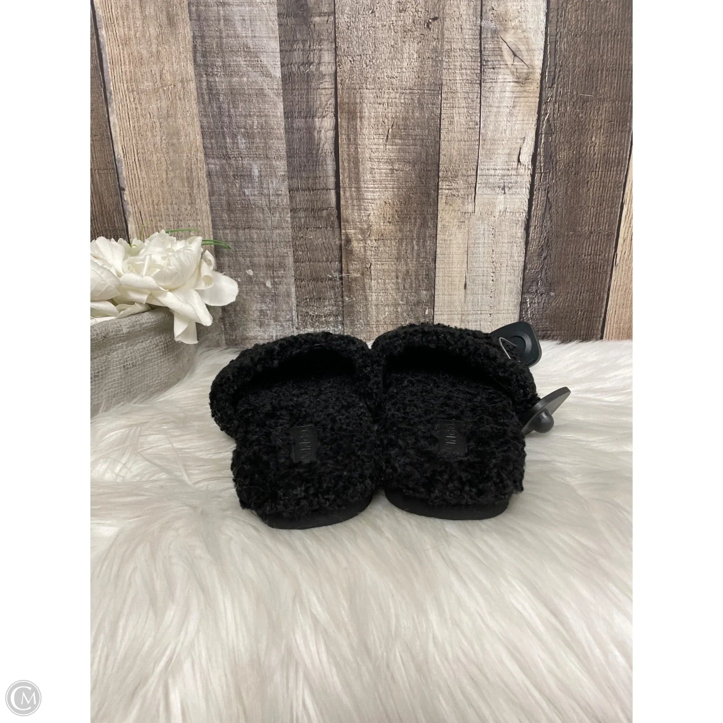 Sandals Flats By Vince In Black, Size: 5.5