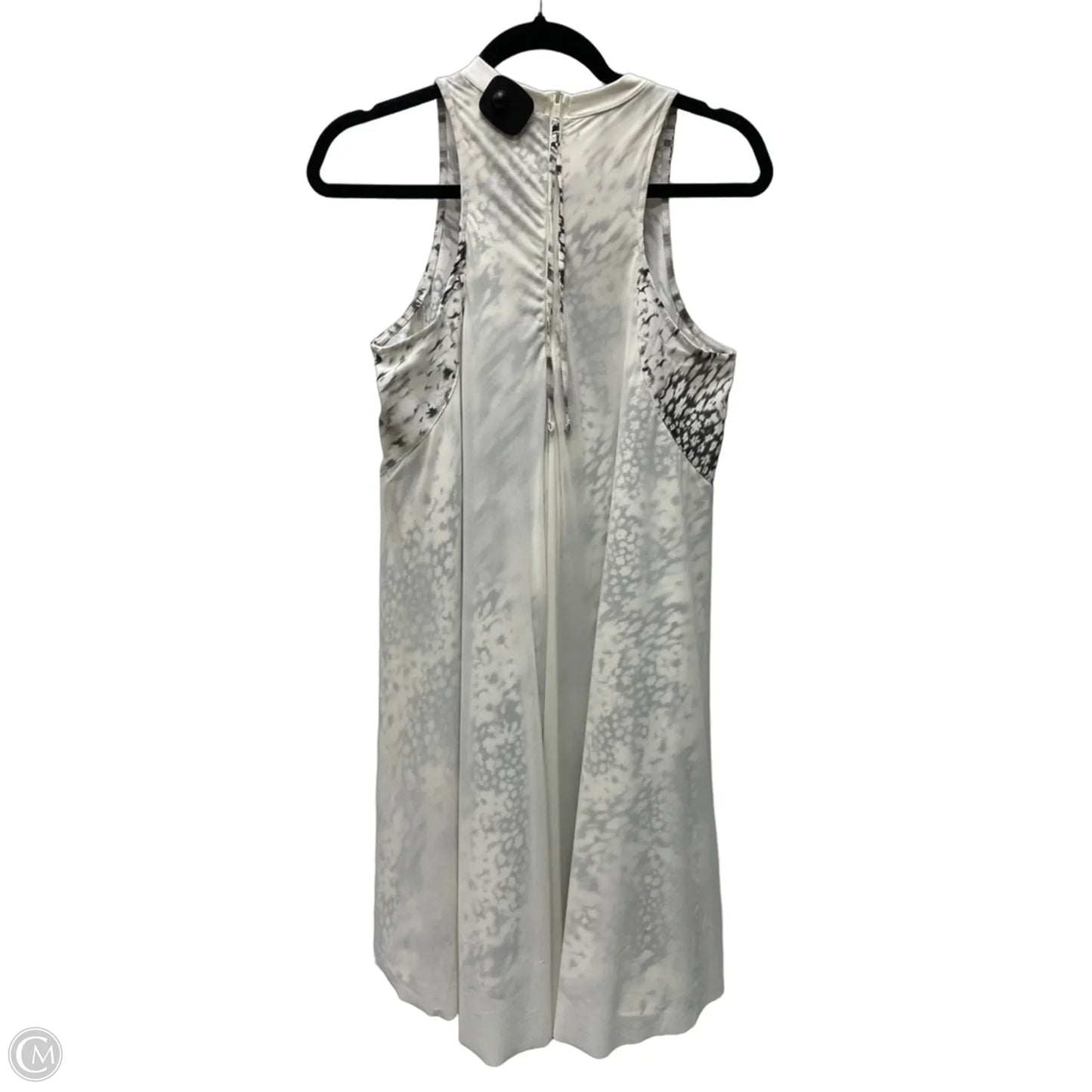 Dress Athletic Short By Lululemon In Cream & Green, Size: S
