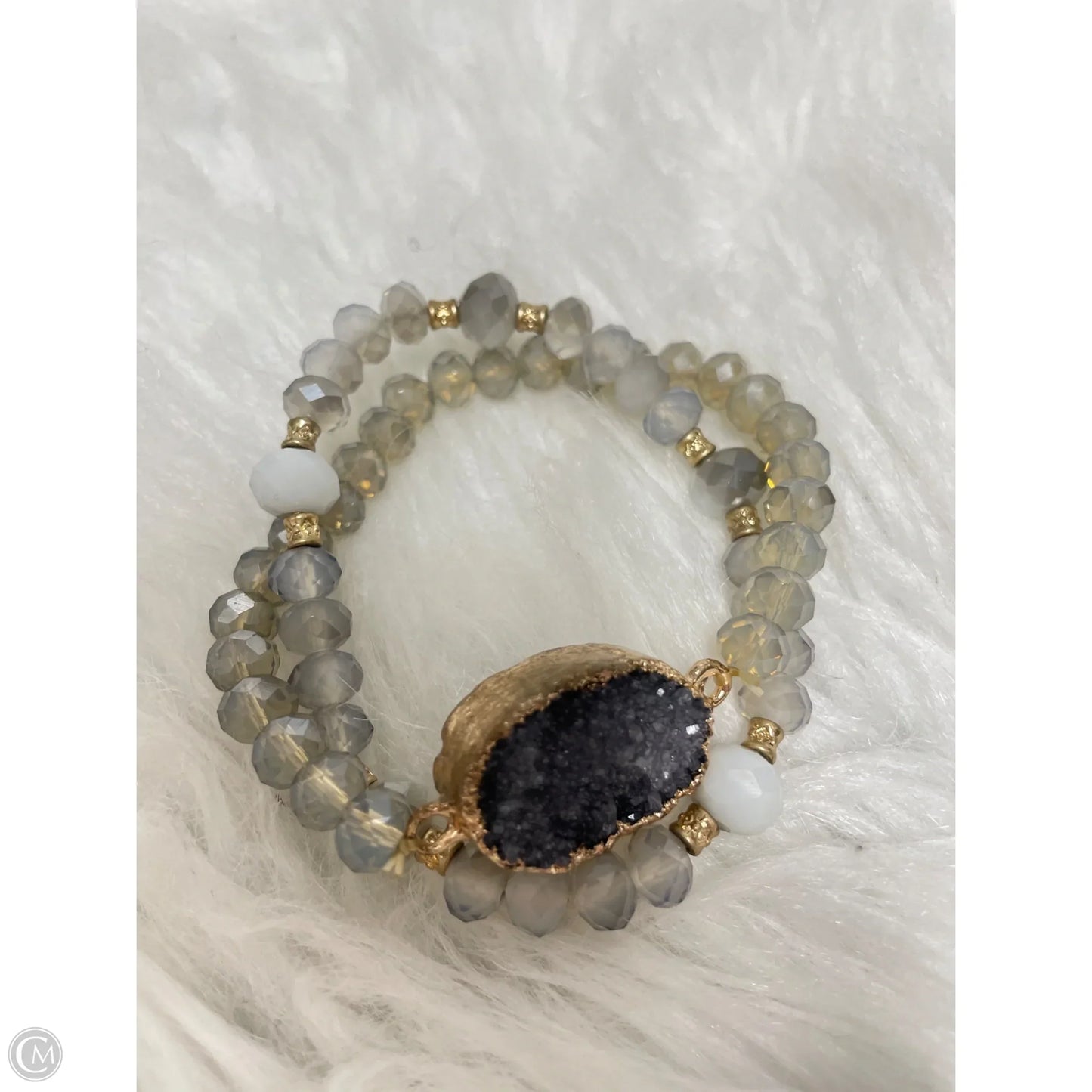 Bracelet Beaded By Clothes Mentor, Size: 02 Piece Set