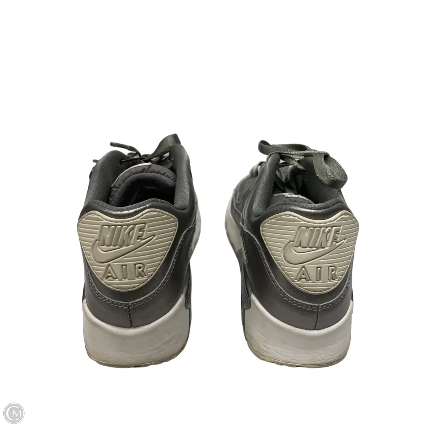 Shoes Sneakers By Nike In Silver, Size: 8.5