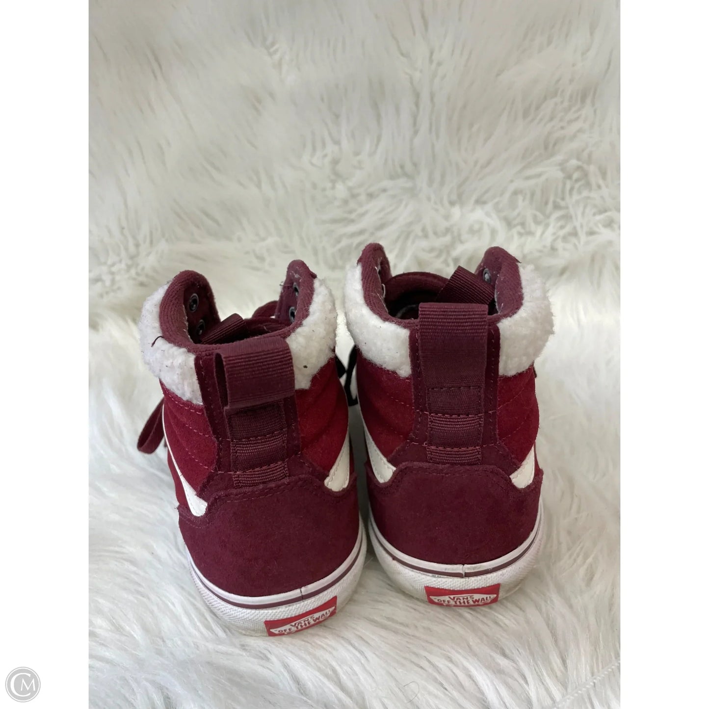 Shoes Sneakers By Vans In Maroon, Size: 9