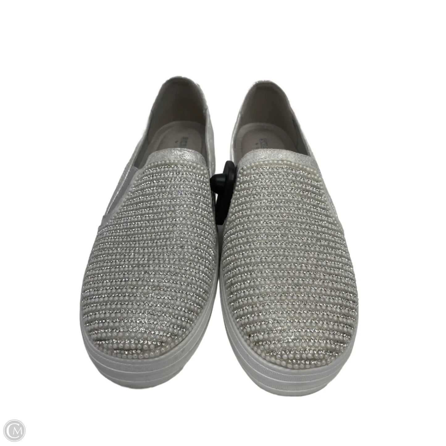 Shoes Flats By Skechers In Silver & White, Size: 10