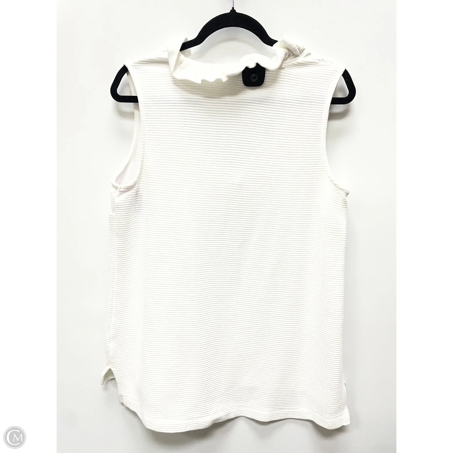 Top Sleeveless By Crown And Ivy In Cream, Size: M