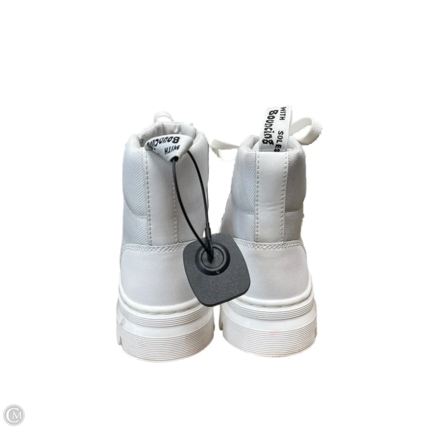 Boots Ankle Flats By Dr Martens In White, Size: 7