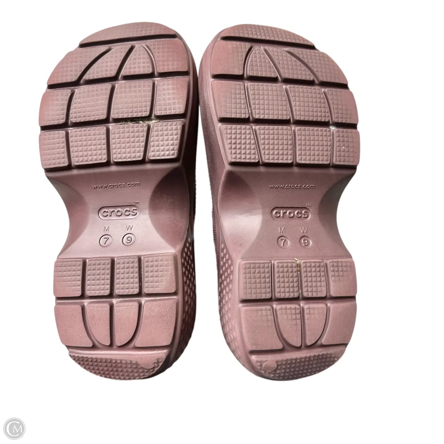 Slippers By Crocs In Maroon, Size: 9