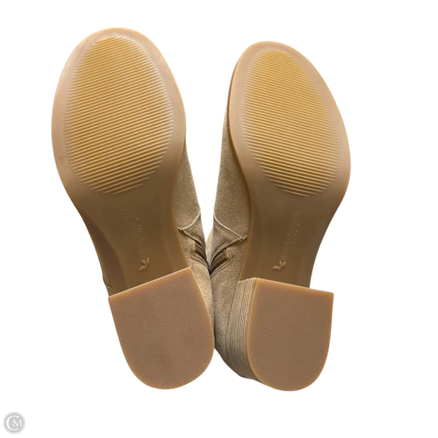 Boots Ankle Heels By Koolaburra By Ugg In Tan, Size: 9