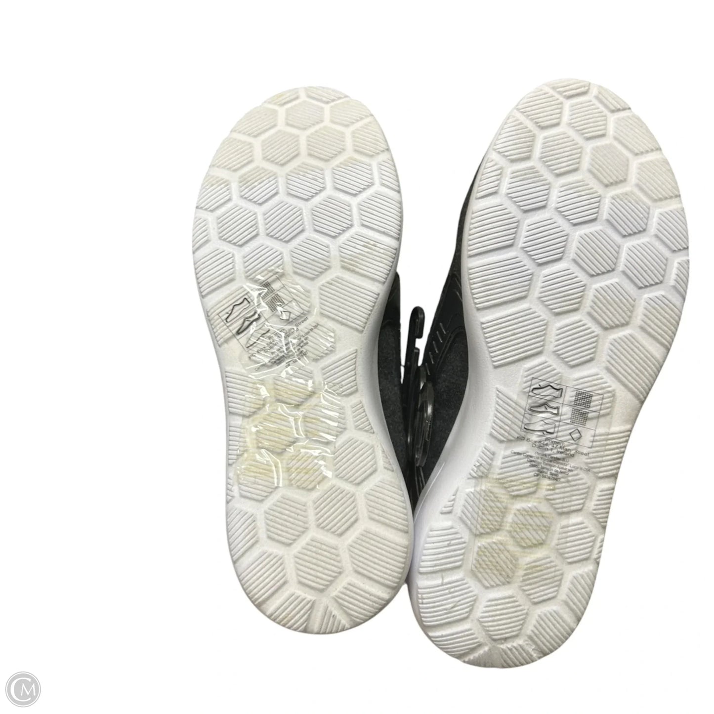 Shoes Sneakers By Workout In Grey & White, Size: 6