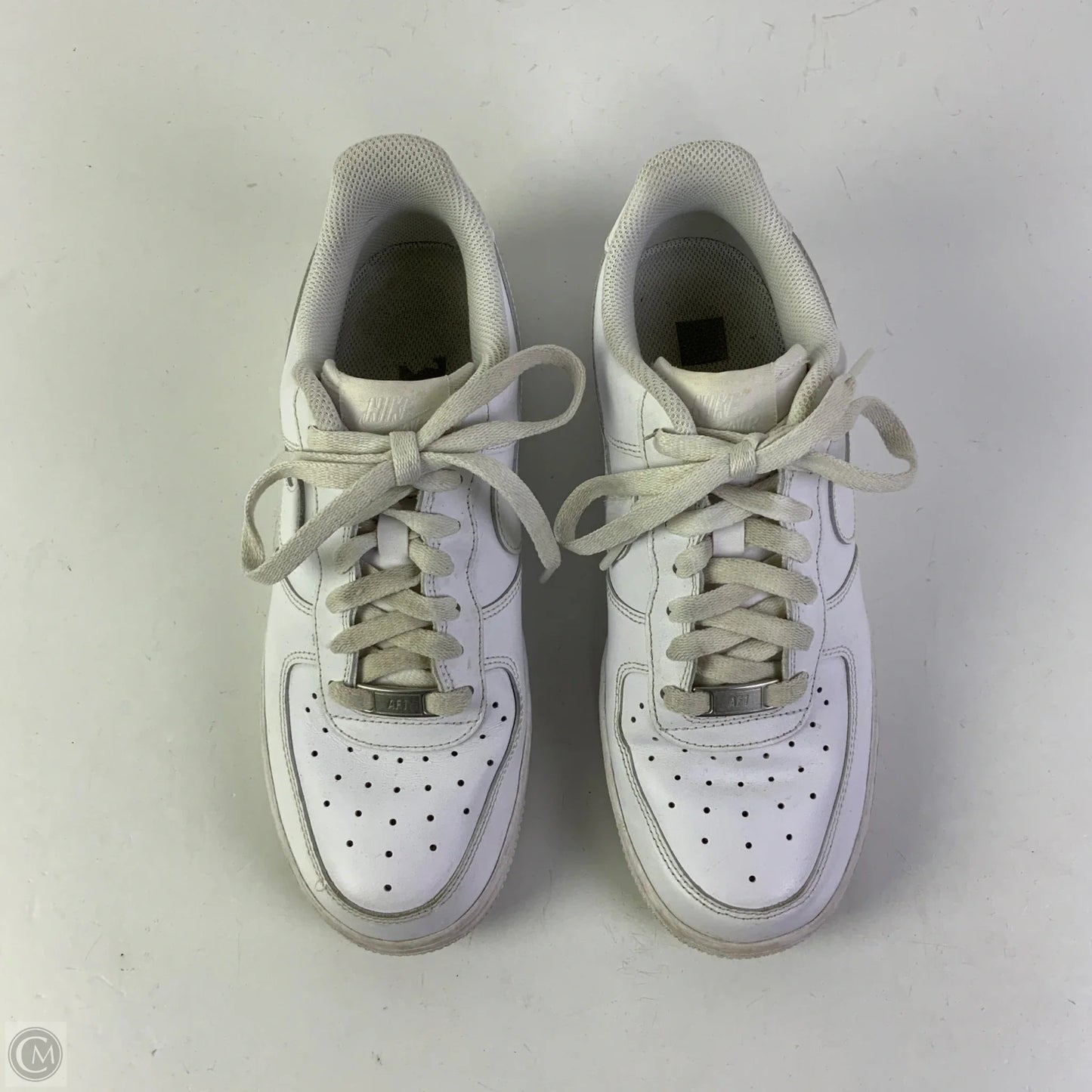 Shoes Athletic By Nike In White, Size: 7