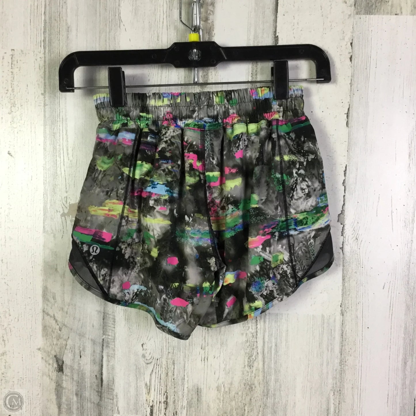 Athletic Shorts By Lululemon In Green, Size: 2