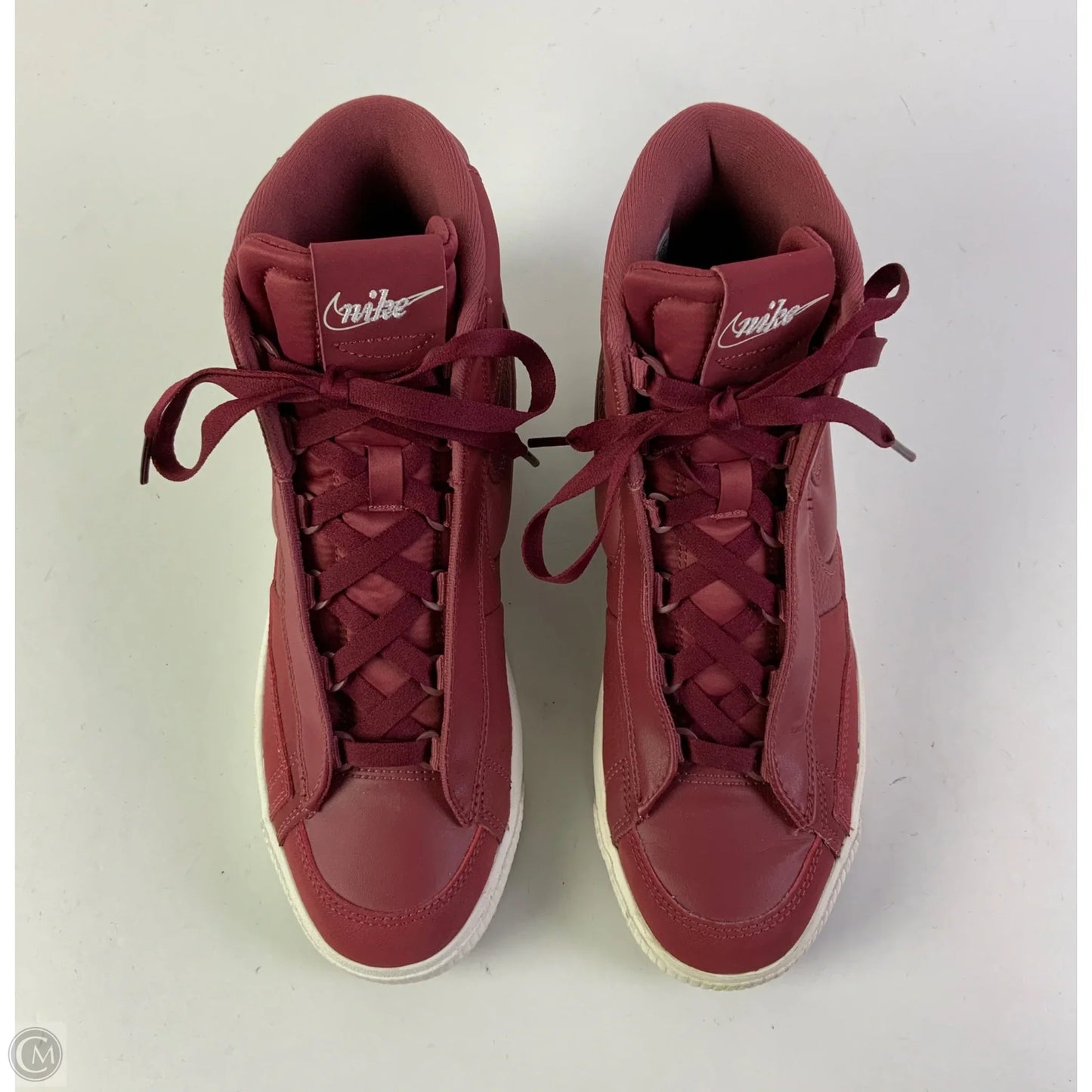 Shoes Sneakers By Nike In Red, Size: 8