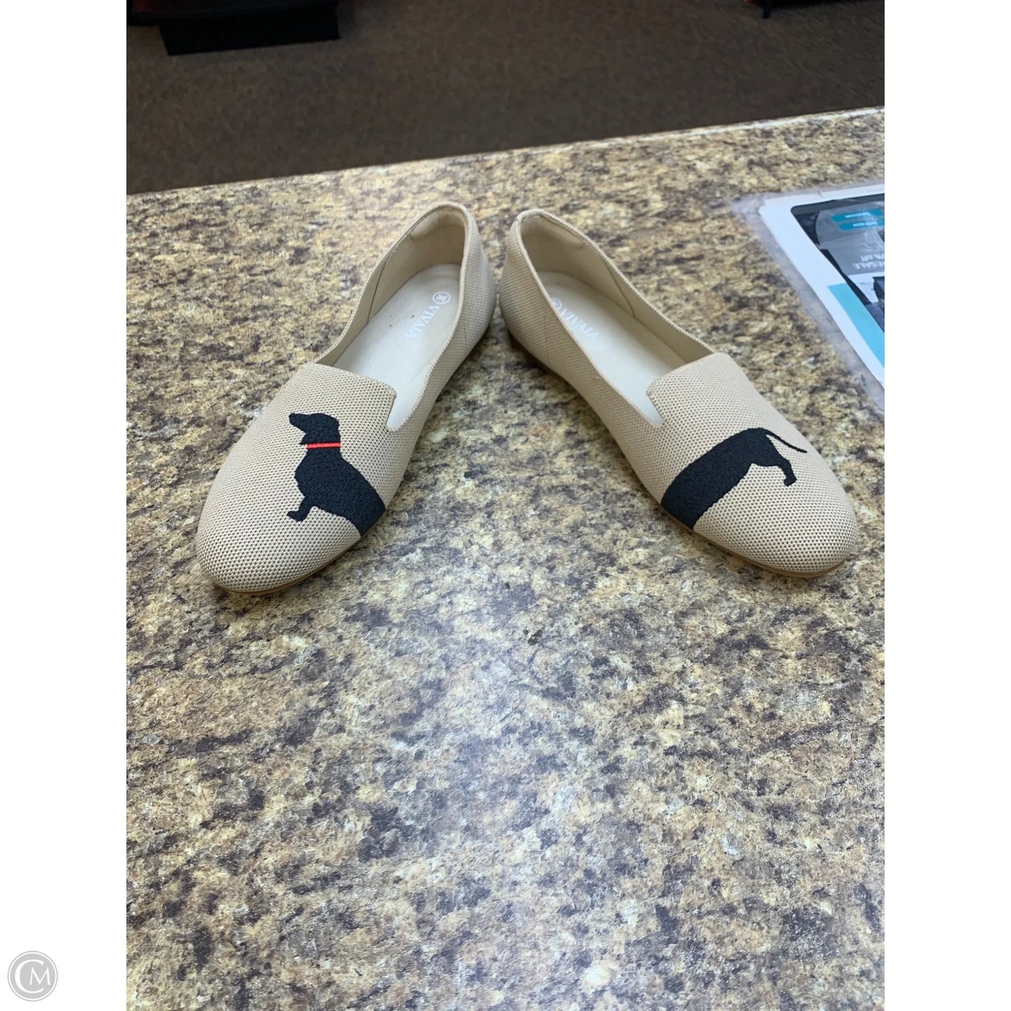 Shoes Flats By Vivaia In Cream, Size: 9.5