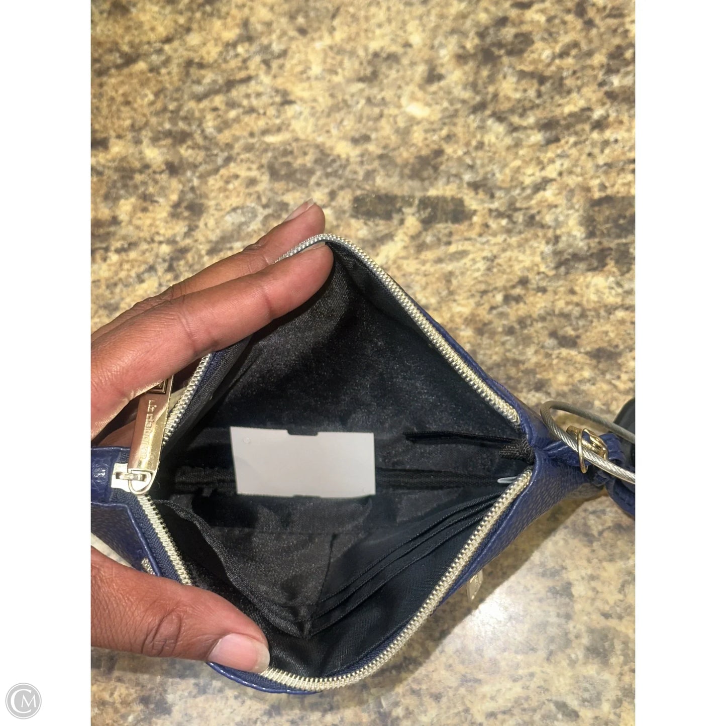 Wallet By Victorias Secret, Size: Medium