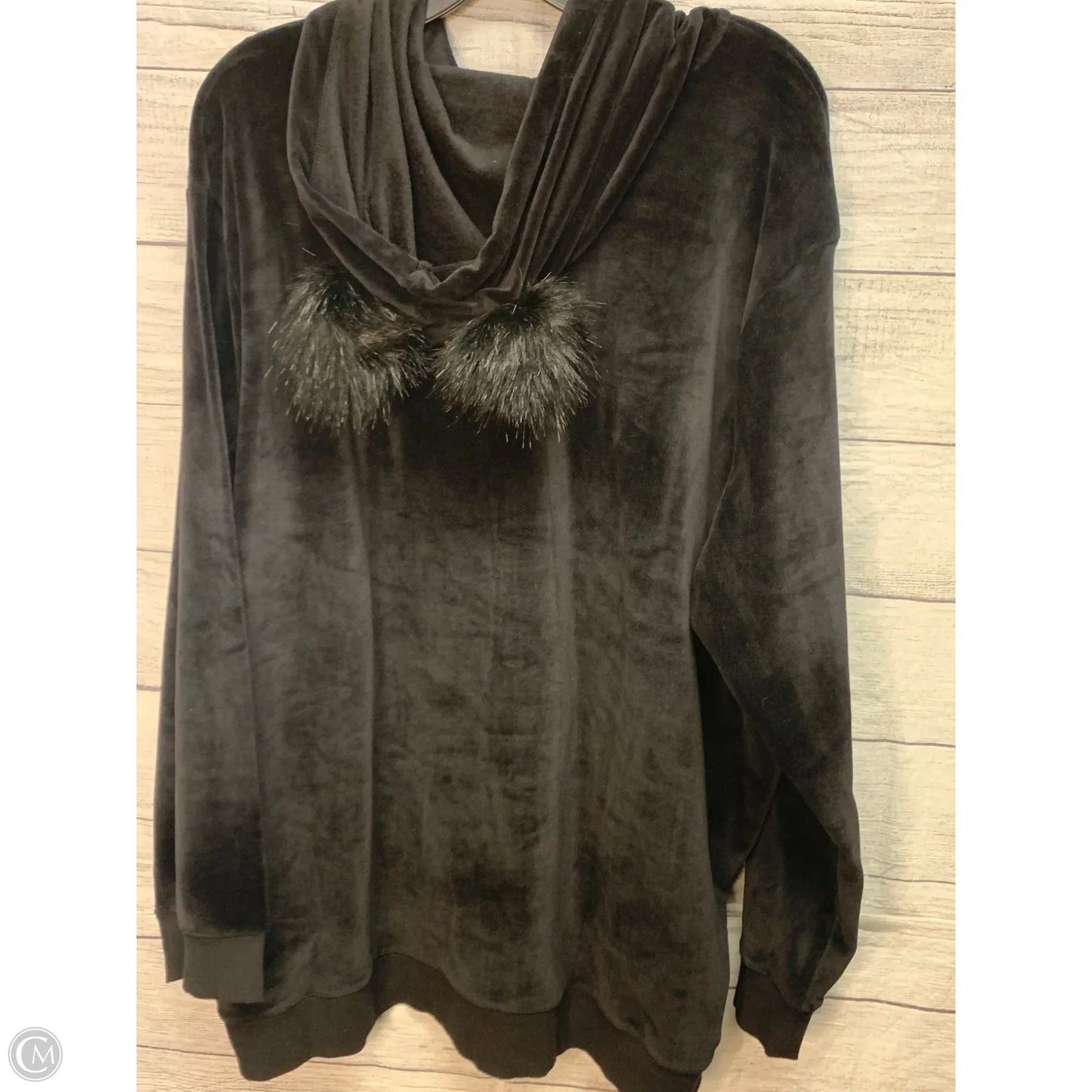 Athletic Fleece By Torrid In Black, Size: 22