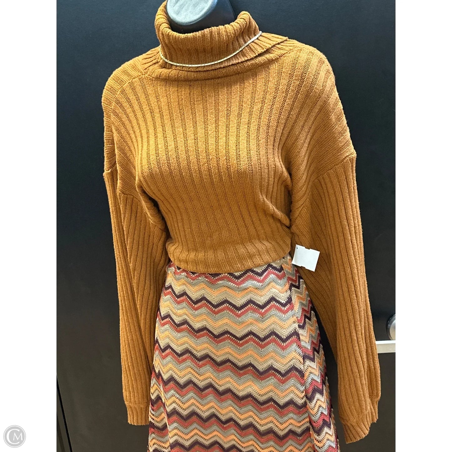 Sweater By Tommy Hilfiger In Bronze, Size: M