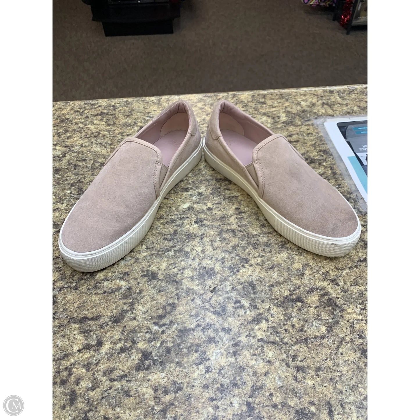 Shoes Designer By Ugg In Pink, Size: 10