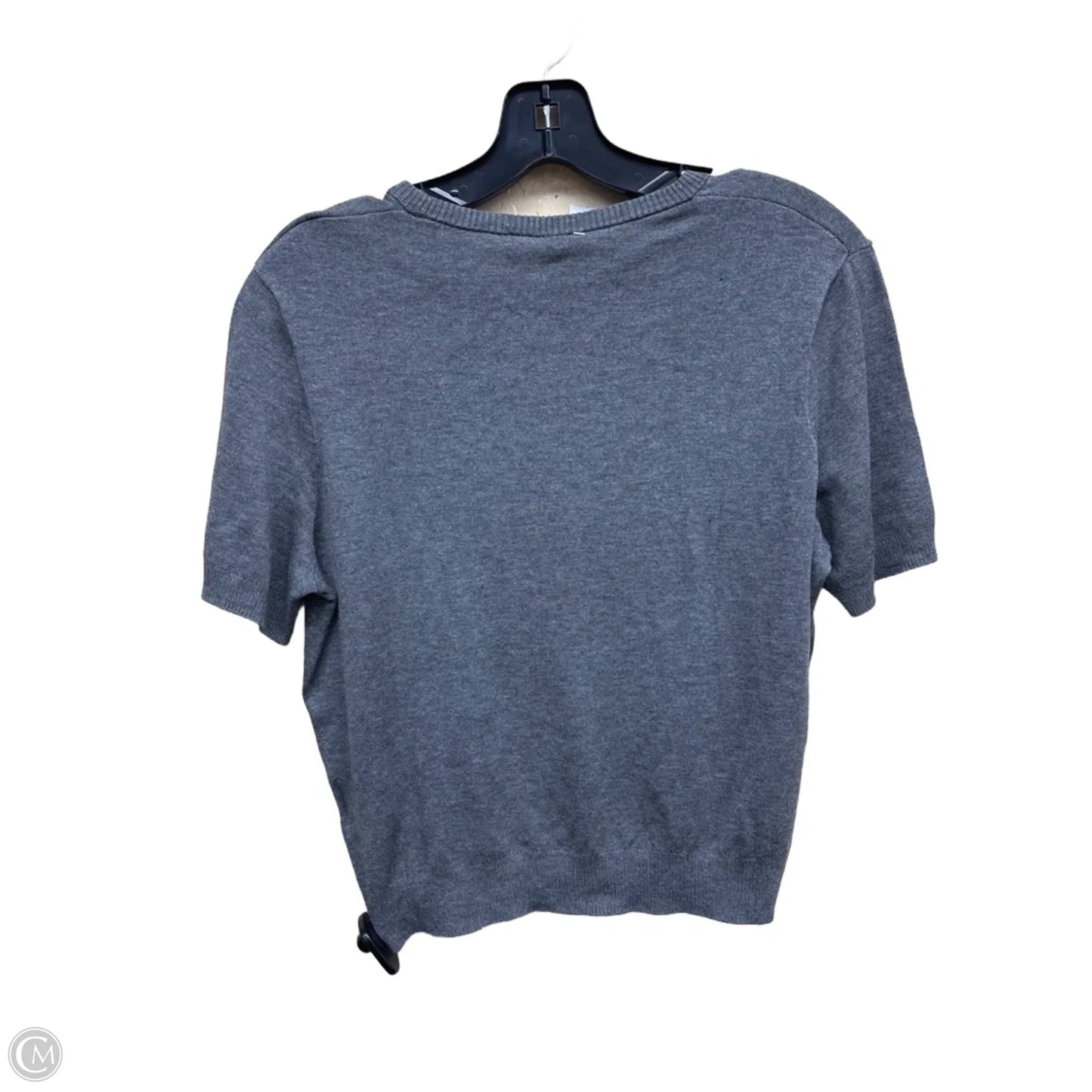 Top Short Sleeve By Divided In Grey, Size: L