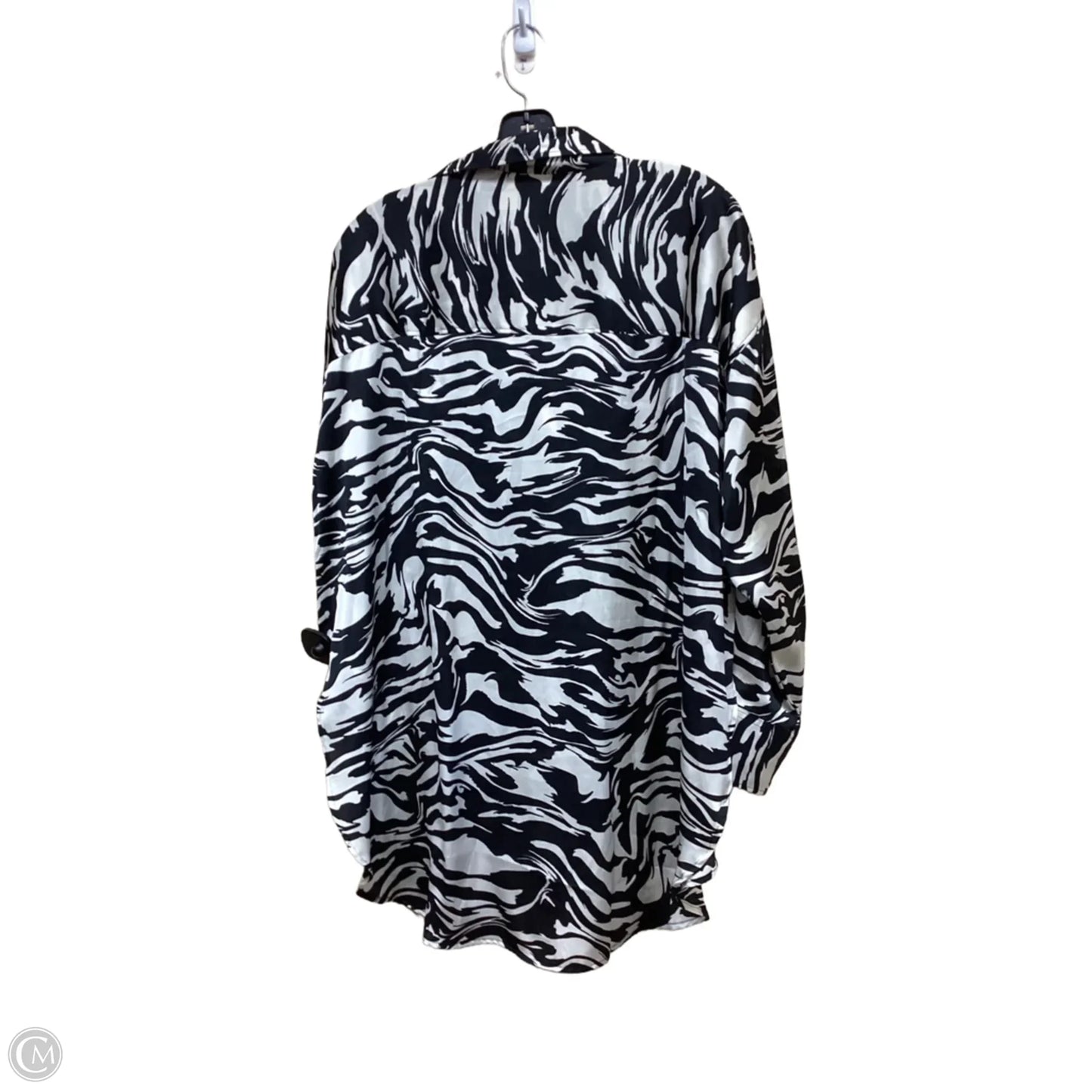Top Long Sleeve By H&m In Zebra Print, Size: S
