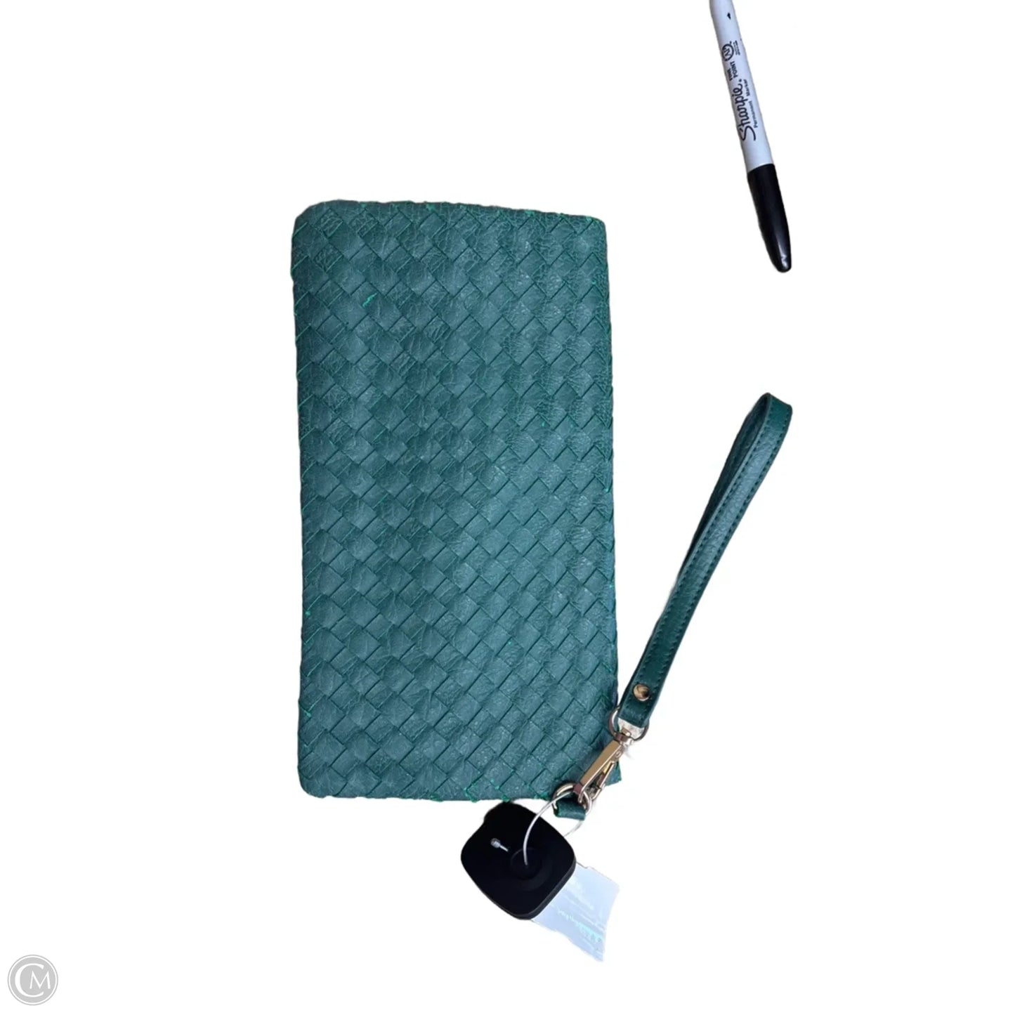 Wristlet By Urban Expressions, Size: Large