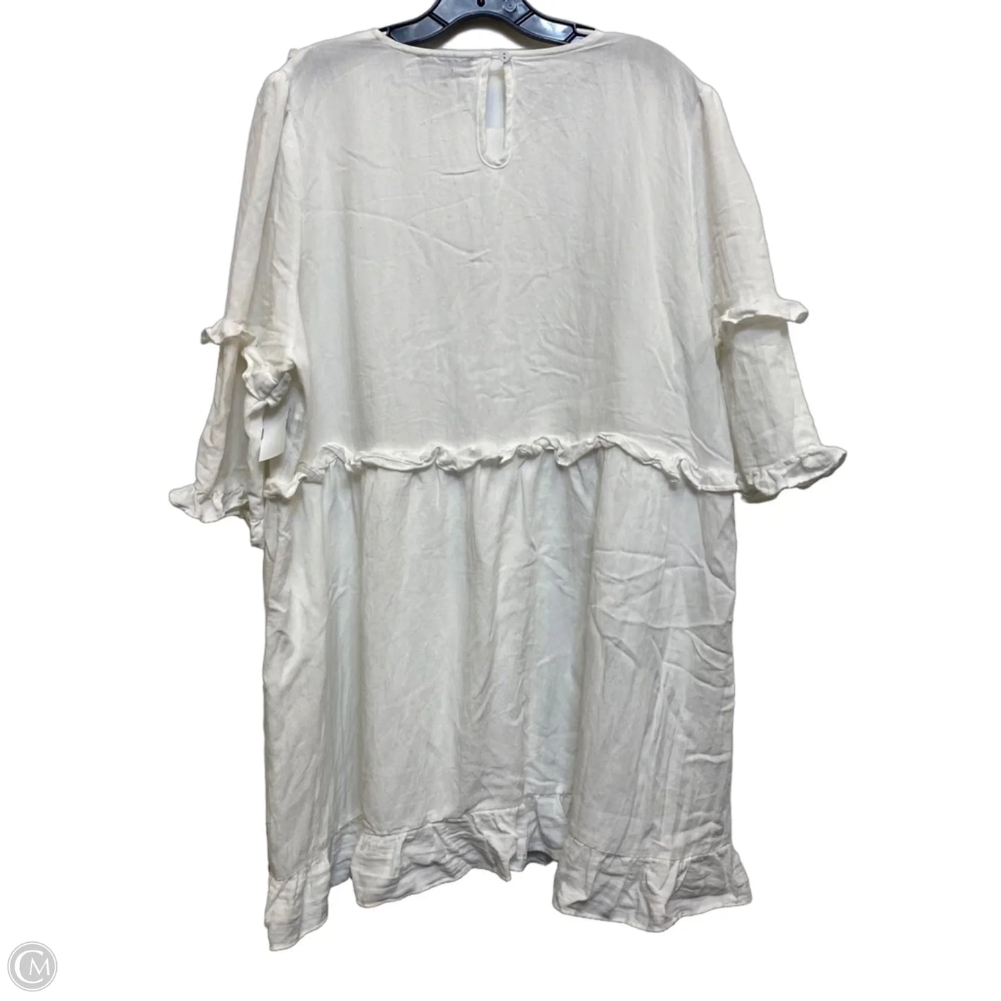 Dress Casual Short By In The Style In White, Size: 2x