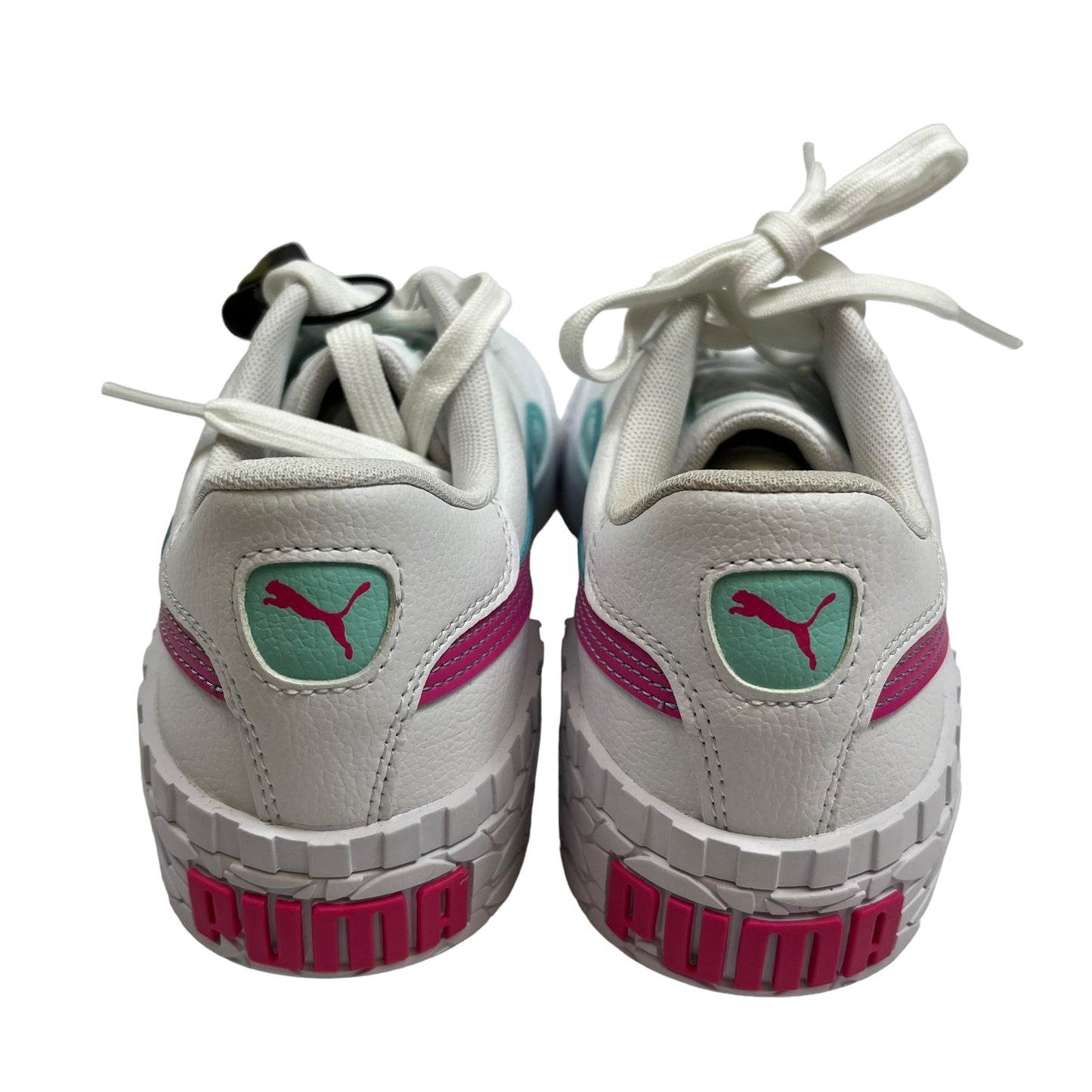 Shoes Sneakers By Puma Size: 7