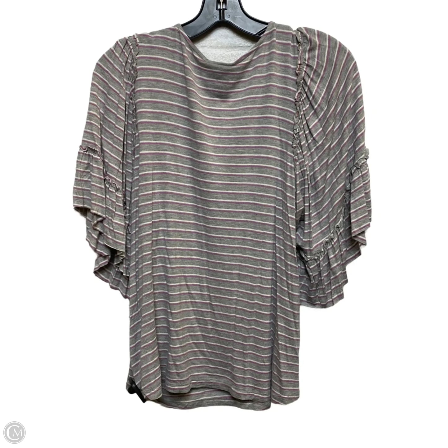 Top Short Sleeve By Bobeau In Grey & Pink, Size: M