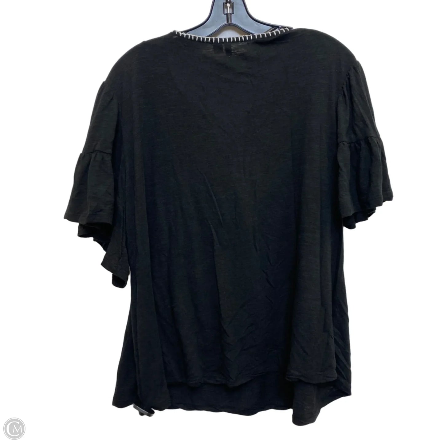 Top Short Sleeve By Cato In Black, Size: 1x