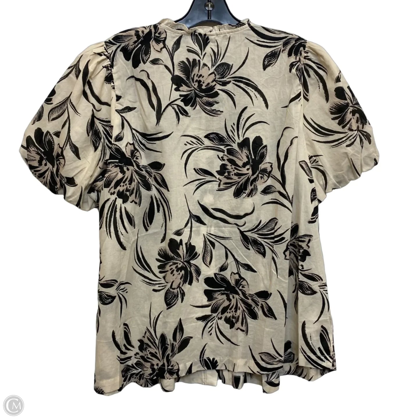 Top Short Sleeve By Torrid In Cream, Size: L