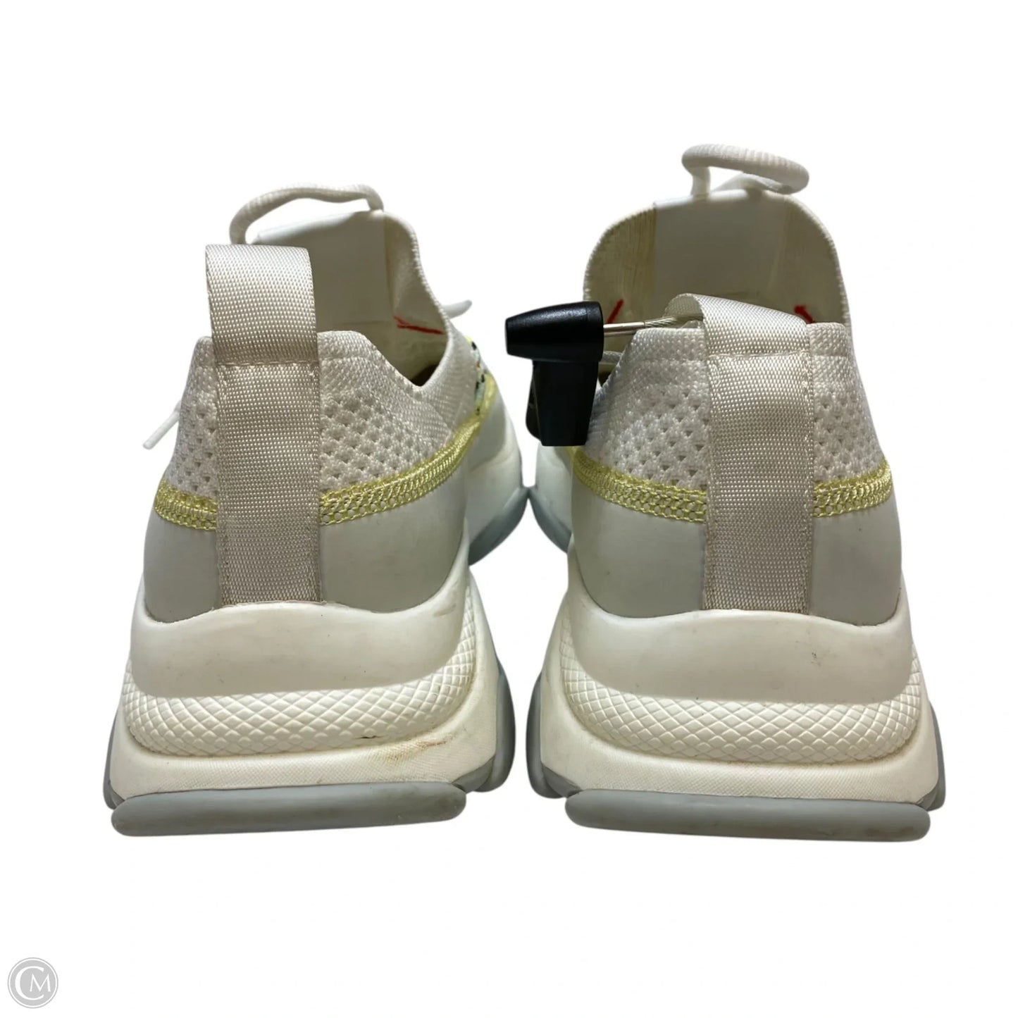 Shoes Sneakers By Steve Madden In White, Size: 8.5