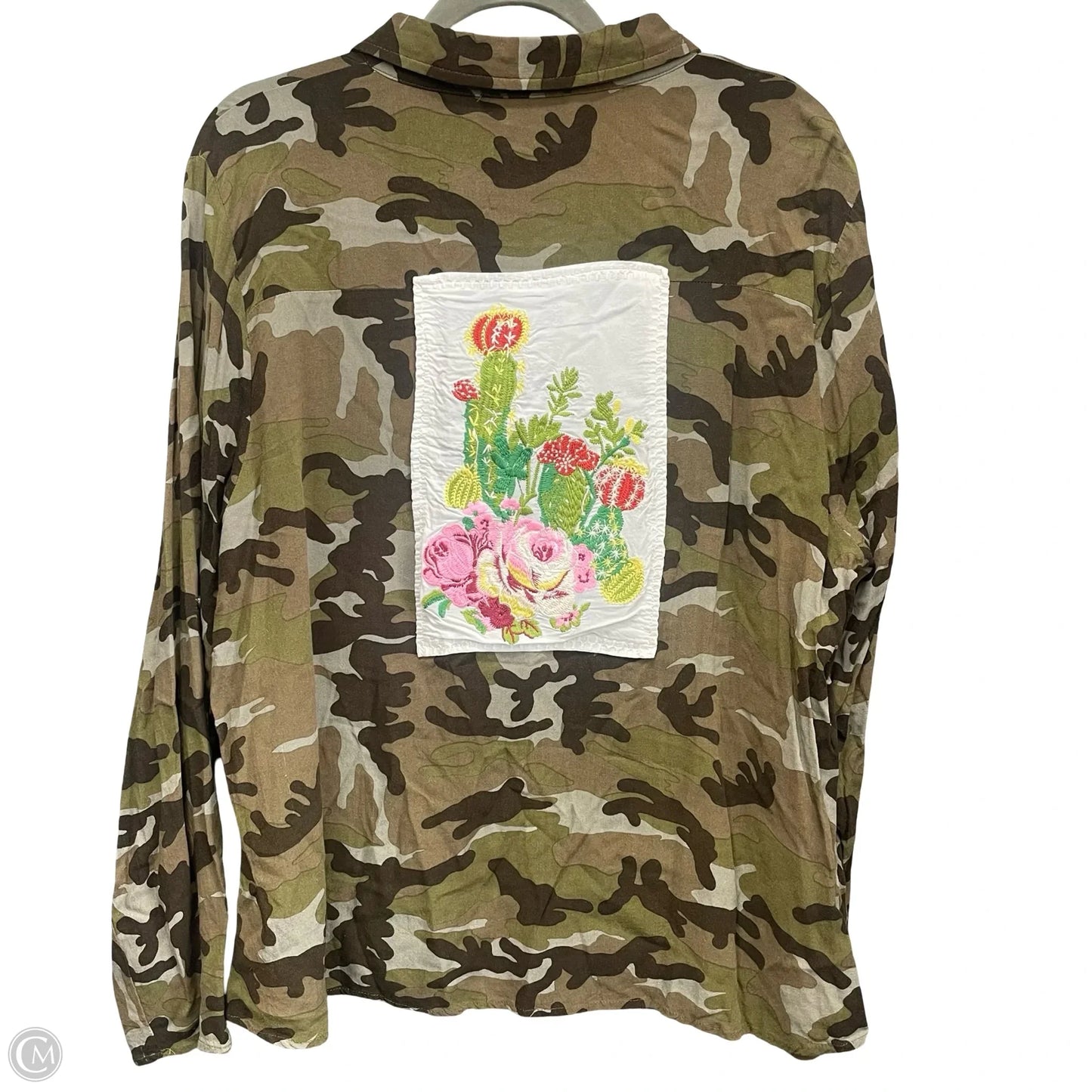 Top Long Sleeve By Andree By Unit In Camouflage Print, Size: 2x