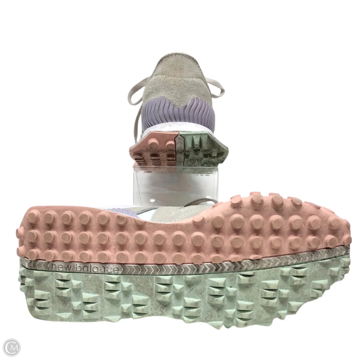 Shoes Sneakers By New Balance In Grey & White, Size: 6