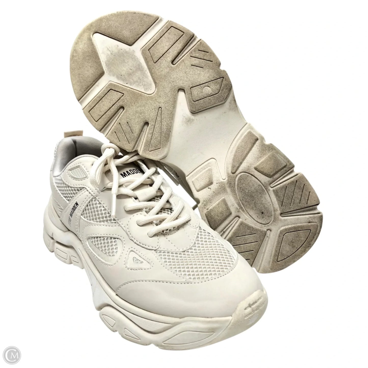 Shoes Sneakers By Steve Madden In Cream, Size: 9