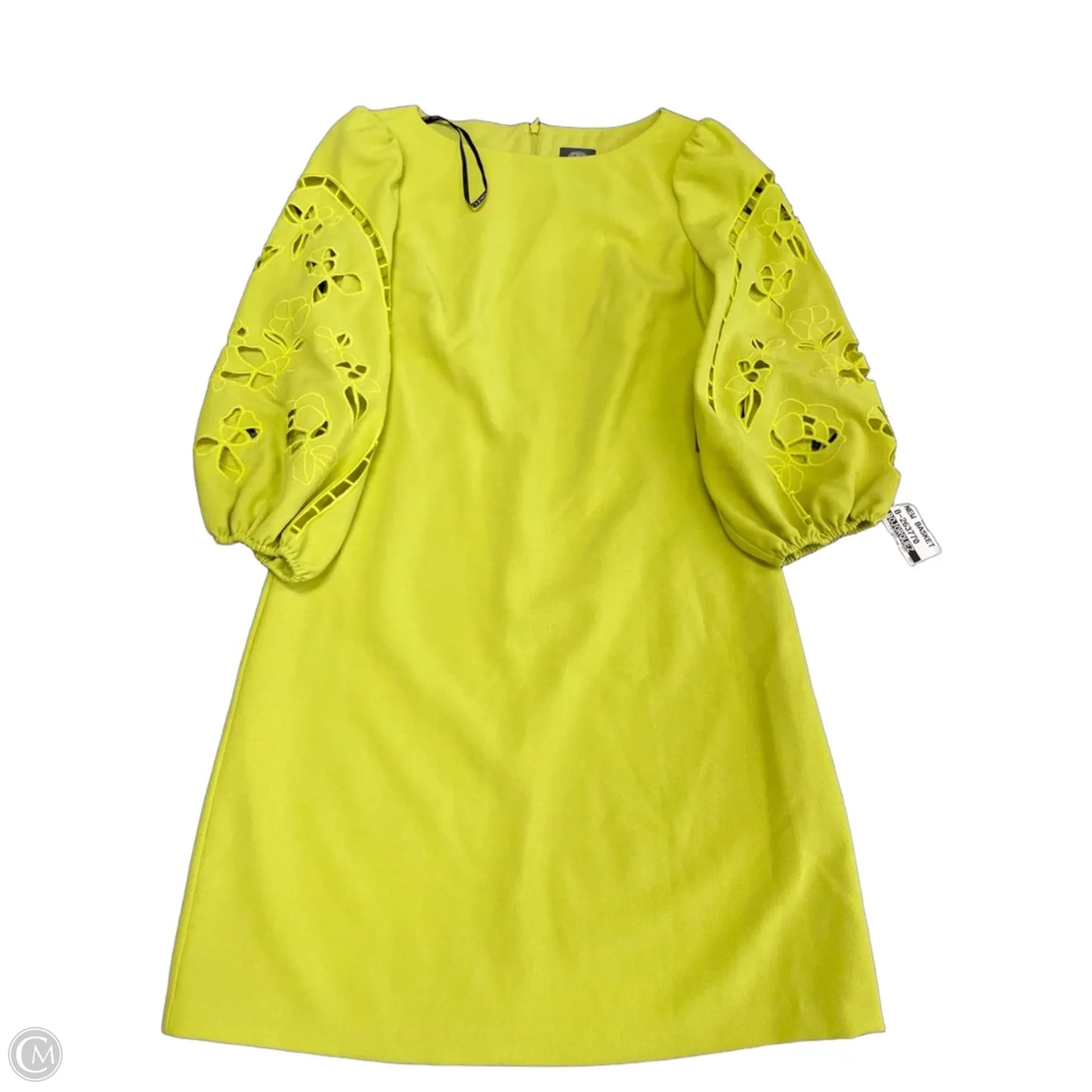 Dress Casual Short By Vince Camuto In Chartreuse, Size: 4