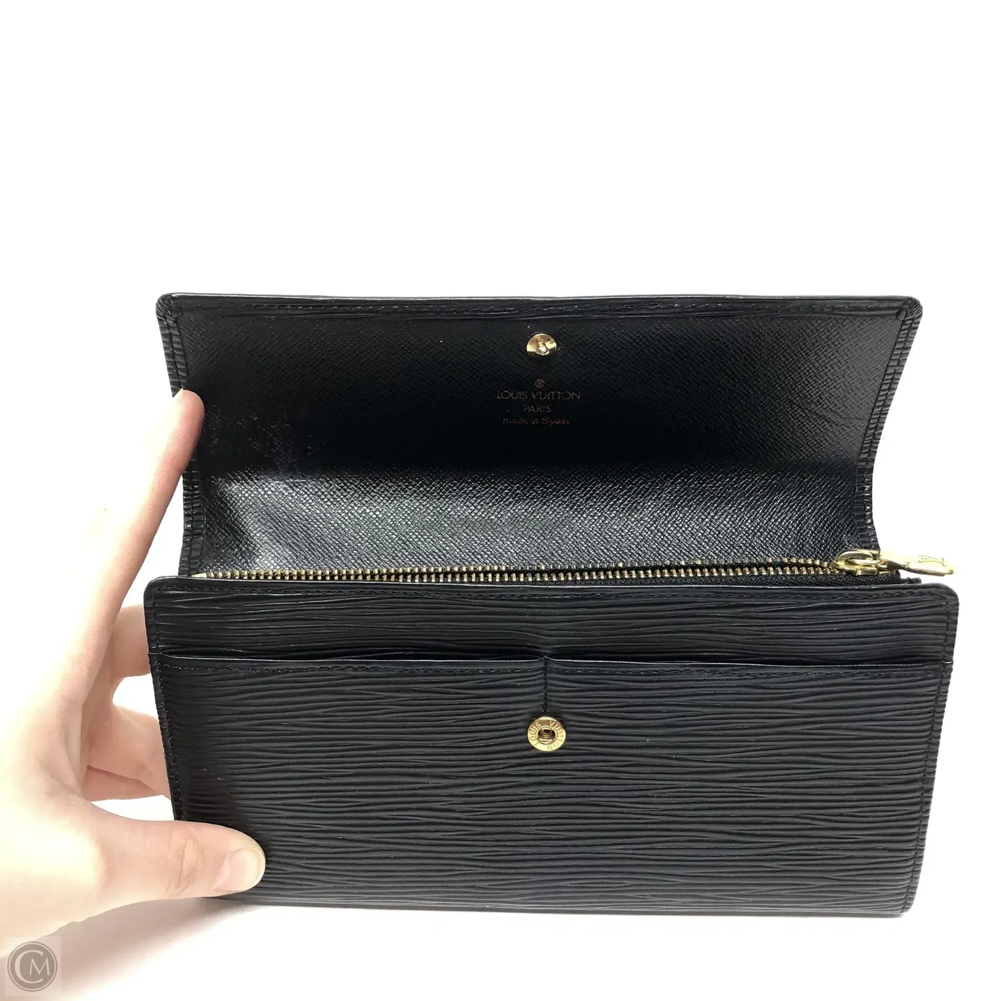 Wallet Luxury Designer By Louis Vuitton, Size: Medium