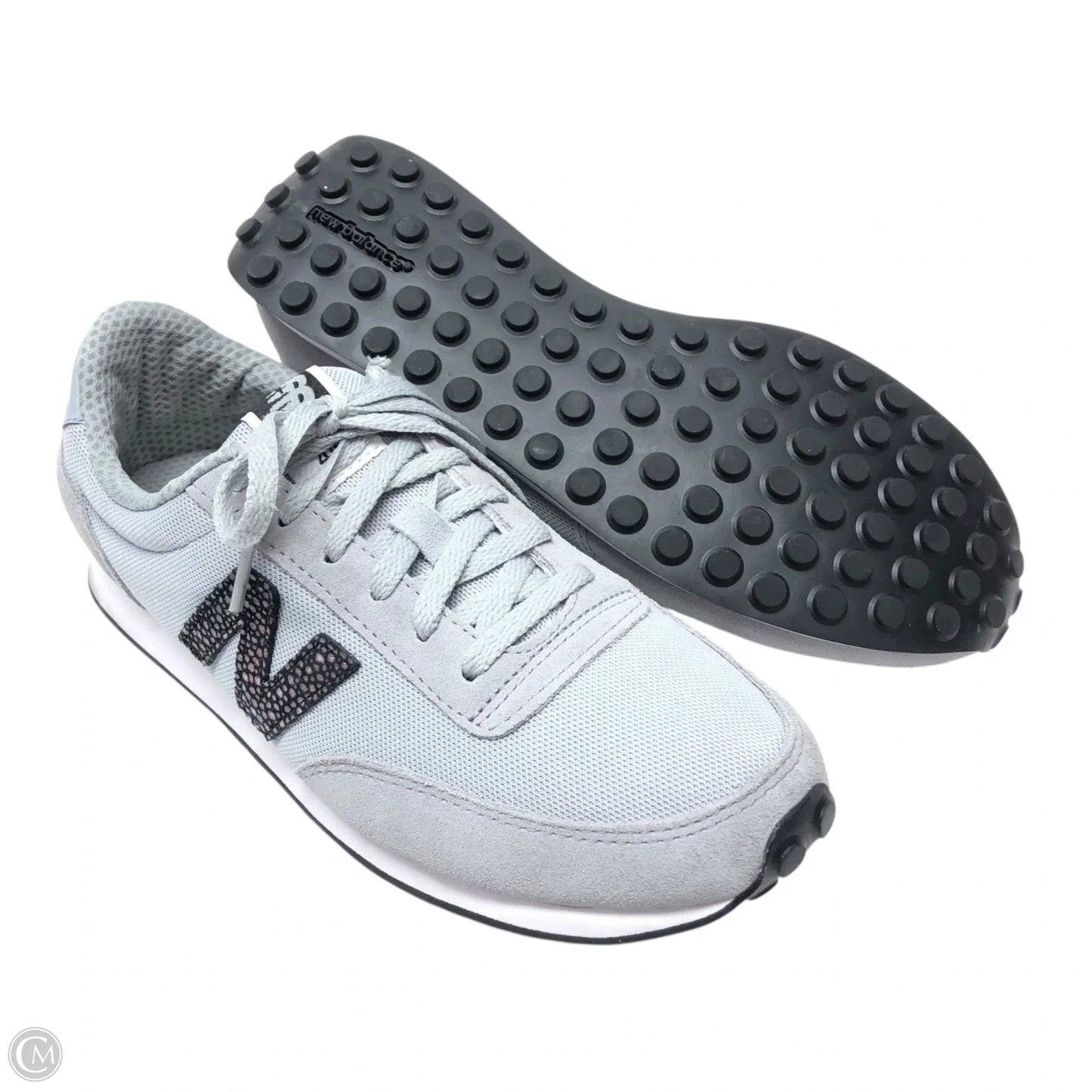 Shoes Sneakers By New Balance In Grey, Size: 9