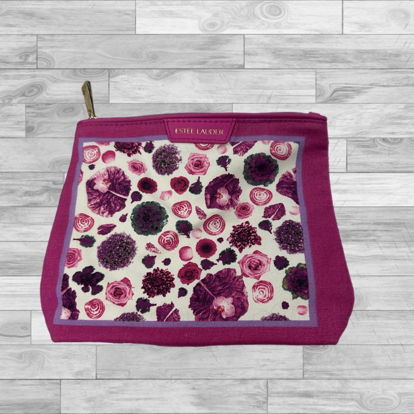 Clutch By Estee Lauder, Size: Small