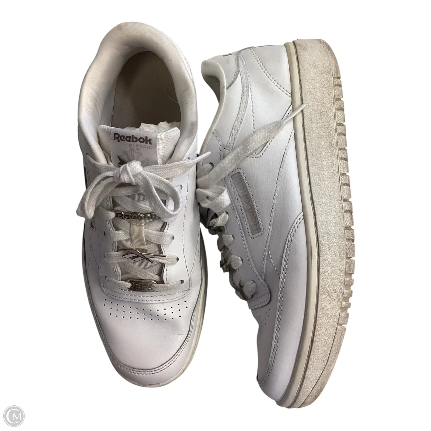 Shoes Sneakers By Reebok In White, Size: 7