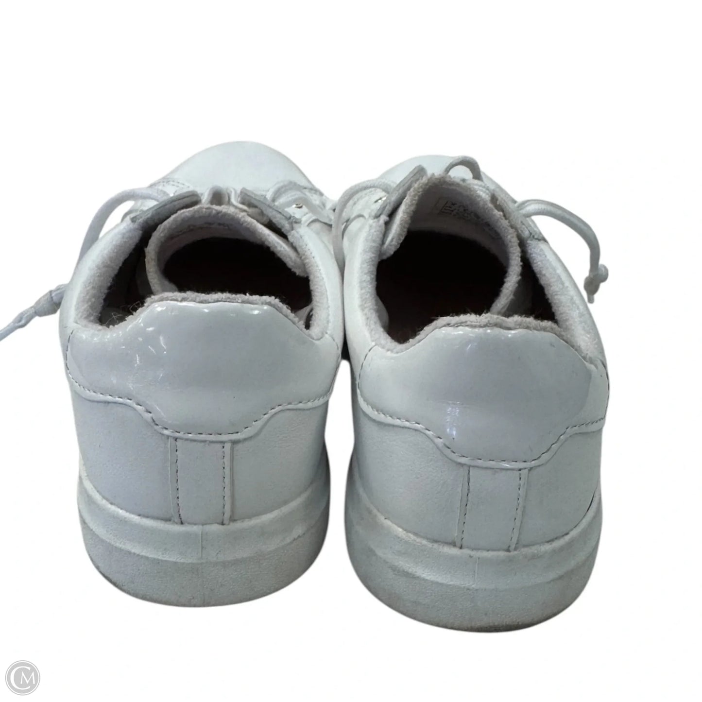 Shoes Sneakers By Bobs In White, Size: 9