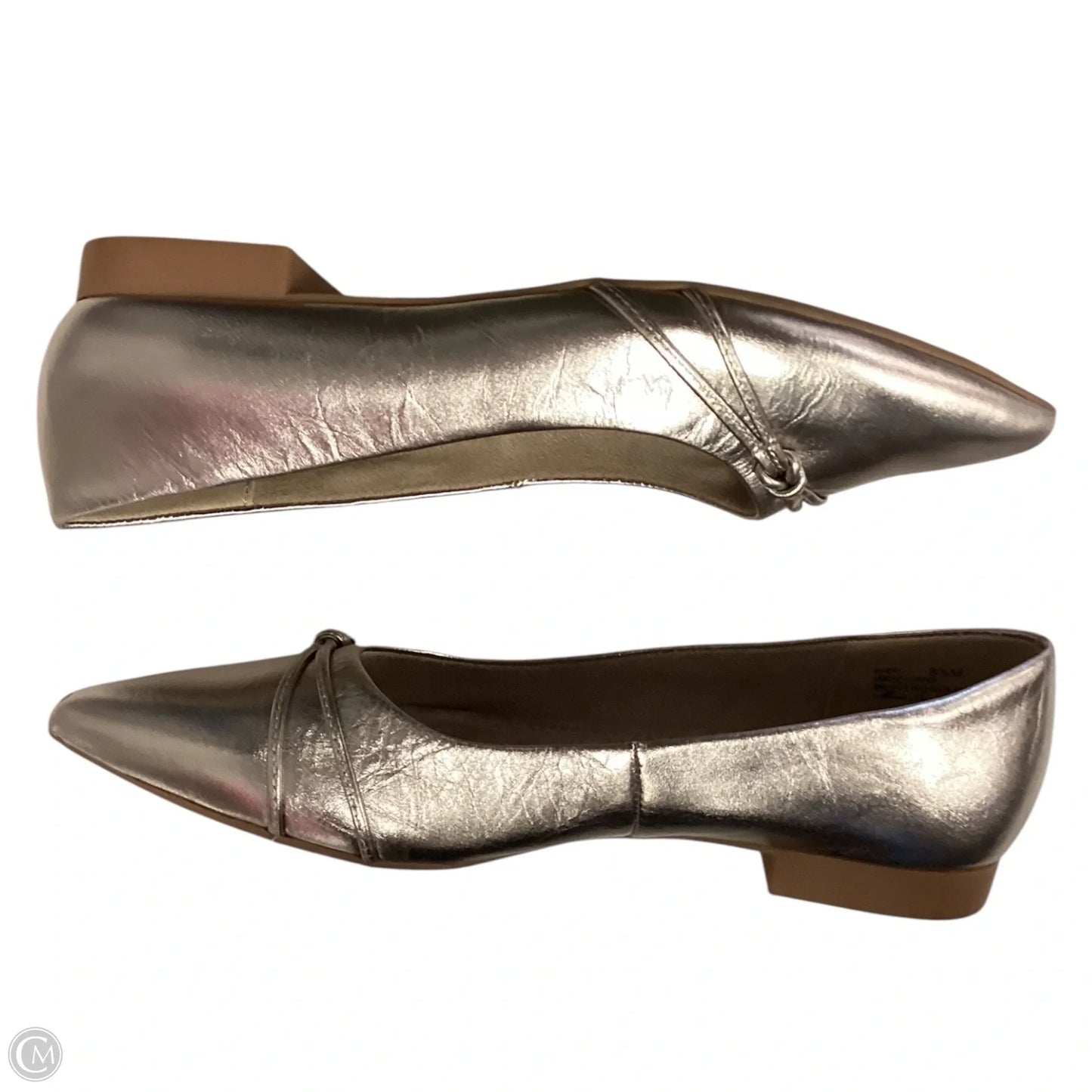 Shoes Flats By Clothes Mentor In Gold, Size: 8.5