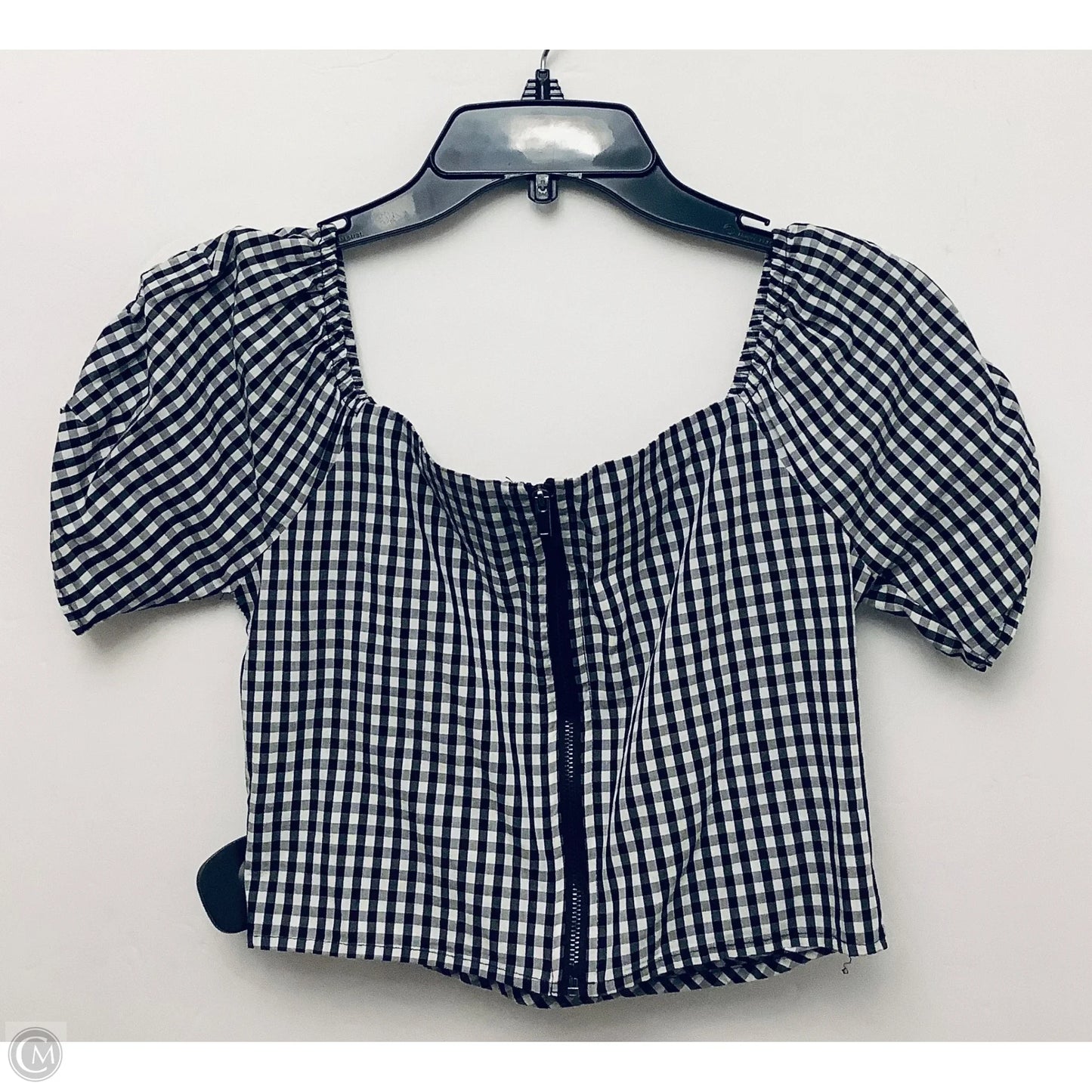 Top Short Sleeve By Forever 21 In Striped Pattern, Size: M